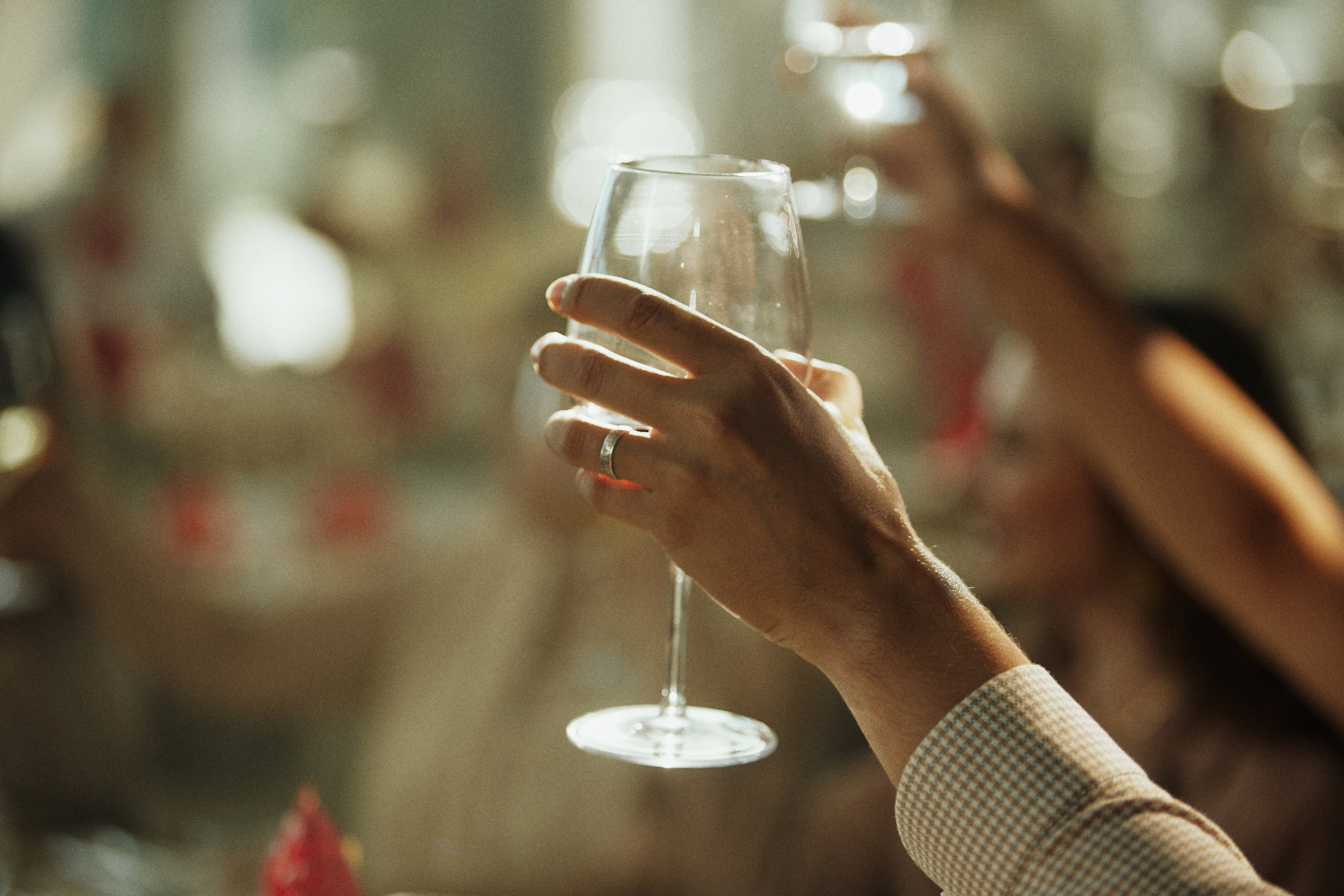 RED LINES. Дмитрий Мазуркевич: Профессиональный Репортажный Фотограф