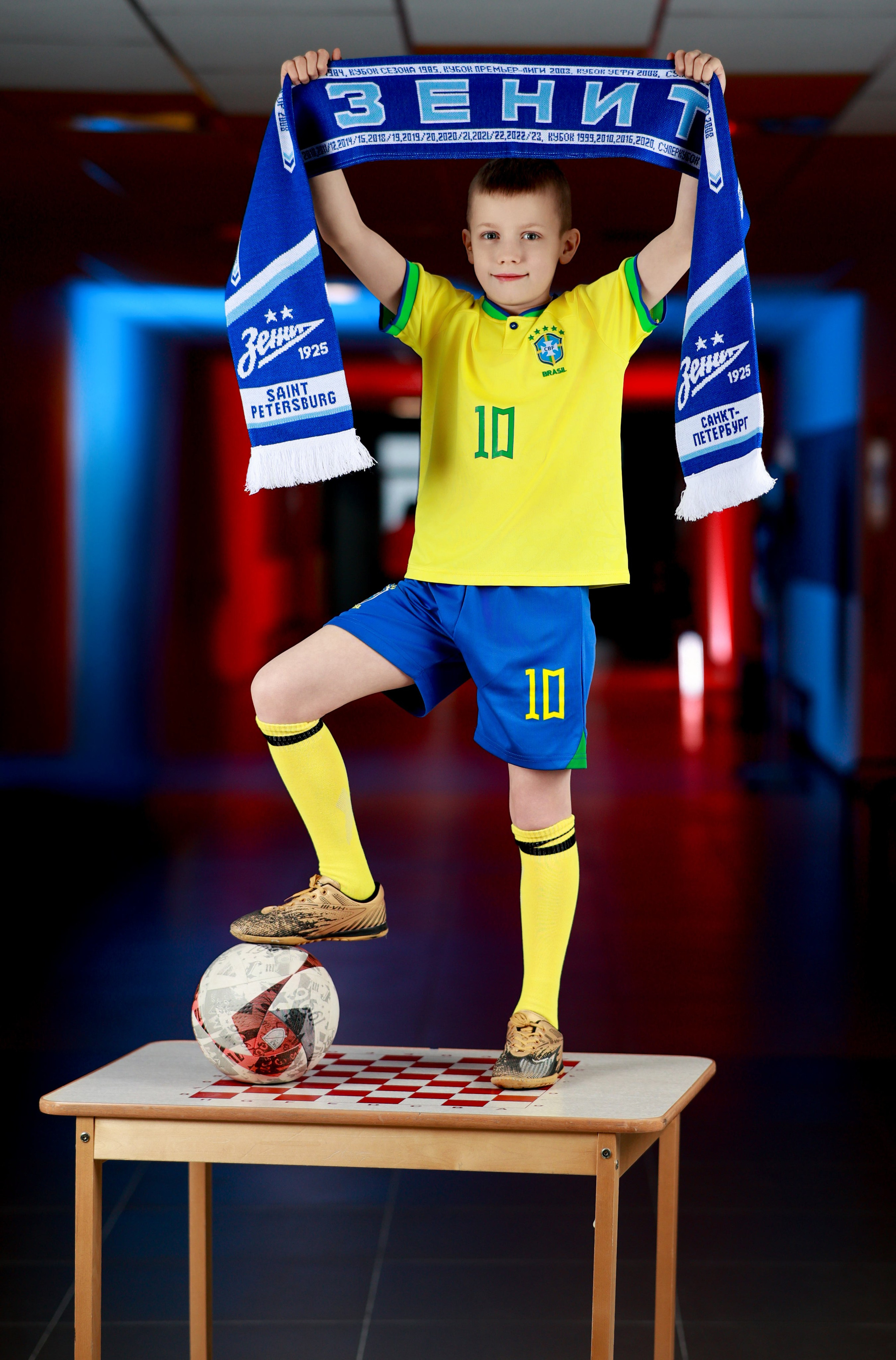 Школьная фотосессия 4 класс. Артём Печерин фотограф в Оленегорске