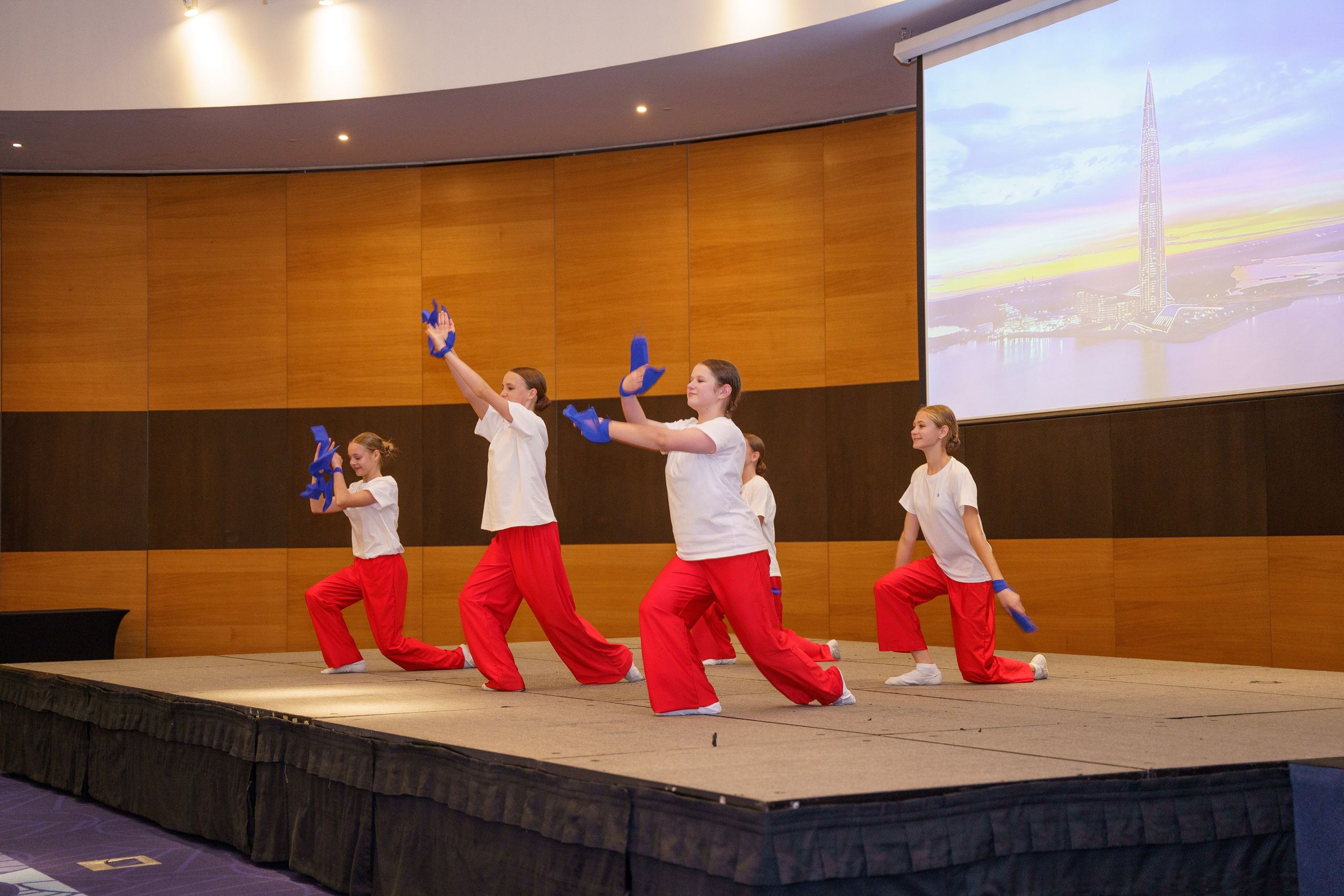 Всероссийский чемпионат по предпринимательству «ПромТехноЛига». Макарова Ольга, фотограф. Студия выпускных альбомов и Креативного пространства для детей в Санкт-Петербурге