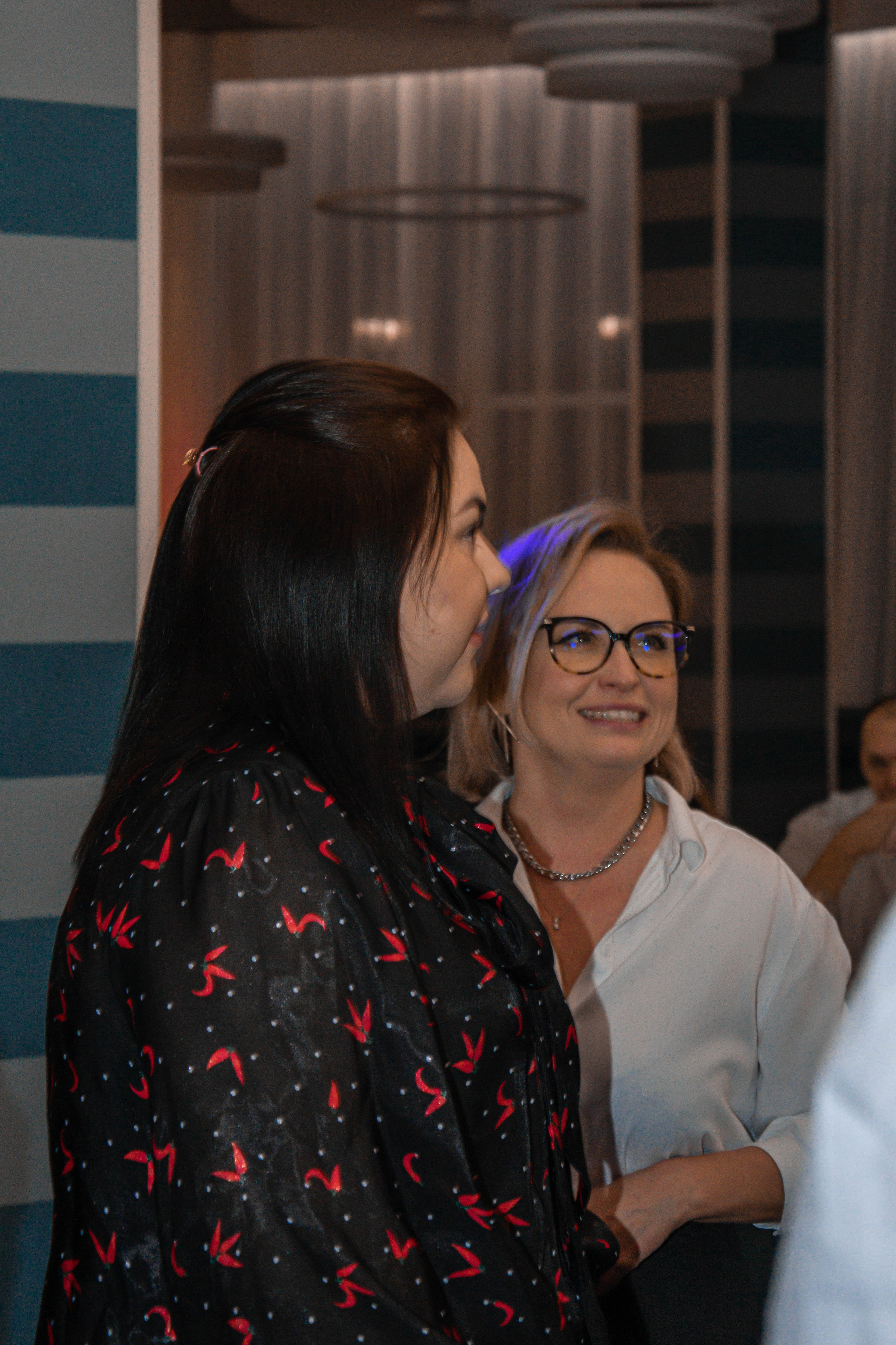 Корпоратив. Женский фотограф в Людиново и Киров