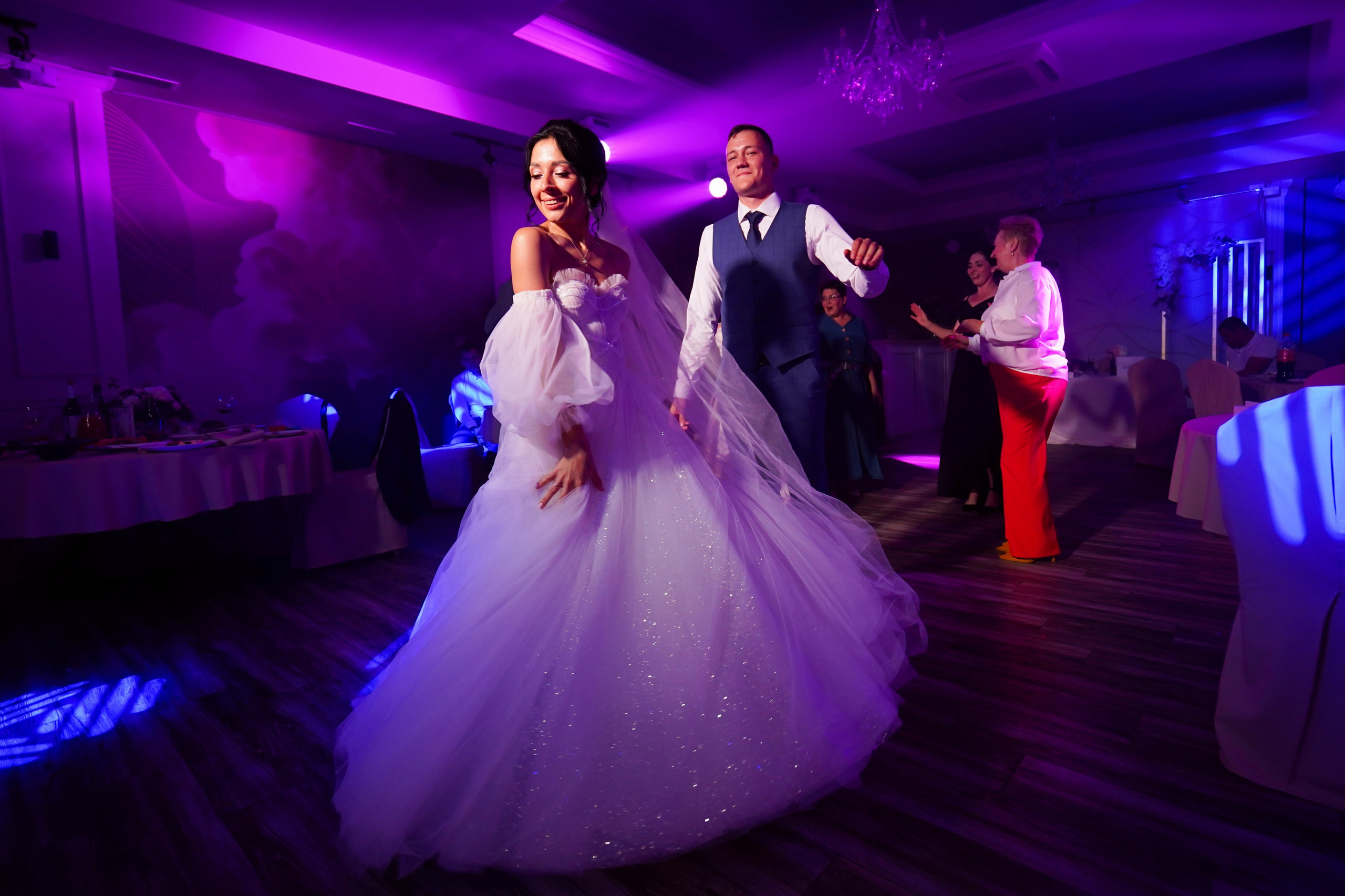 Юля + Артур: полная серия (пакет полный день). BYFOX STUDIO 68 — фото и видеосъёмка Тамбов, Москва, Воронеж, Липецк