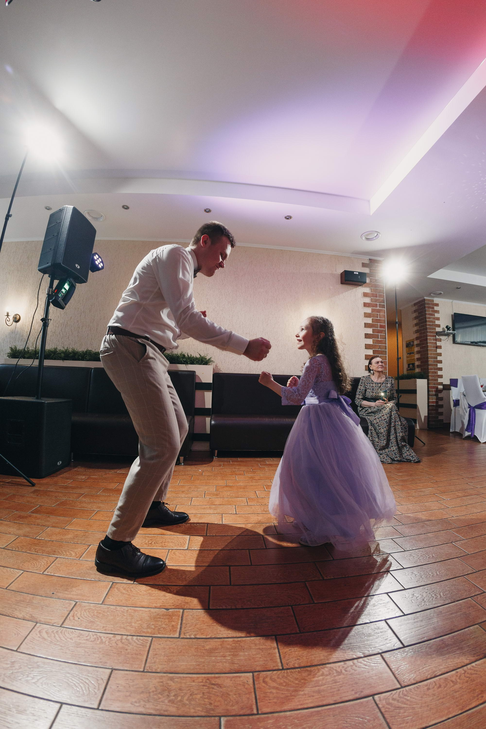 Свадьба в Лодейном Поле. Свадебный фотограф Игорь Брундасов 8PHOTO на свадьбу венчание загс СПб