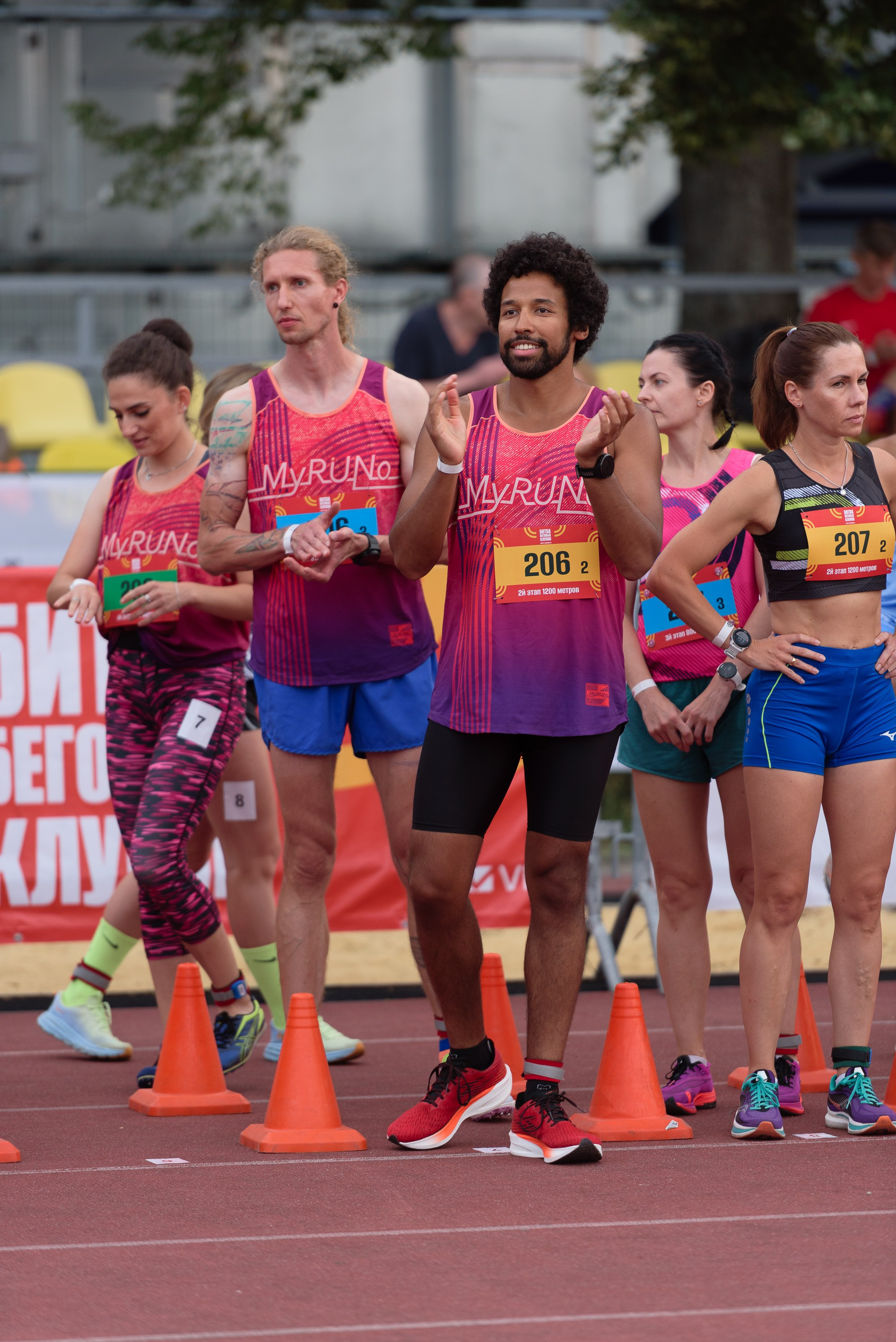 Битва беговых клубов. Репортажный фотограф Сергей Квартальнов