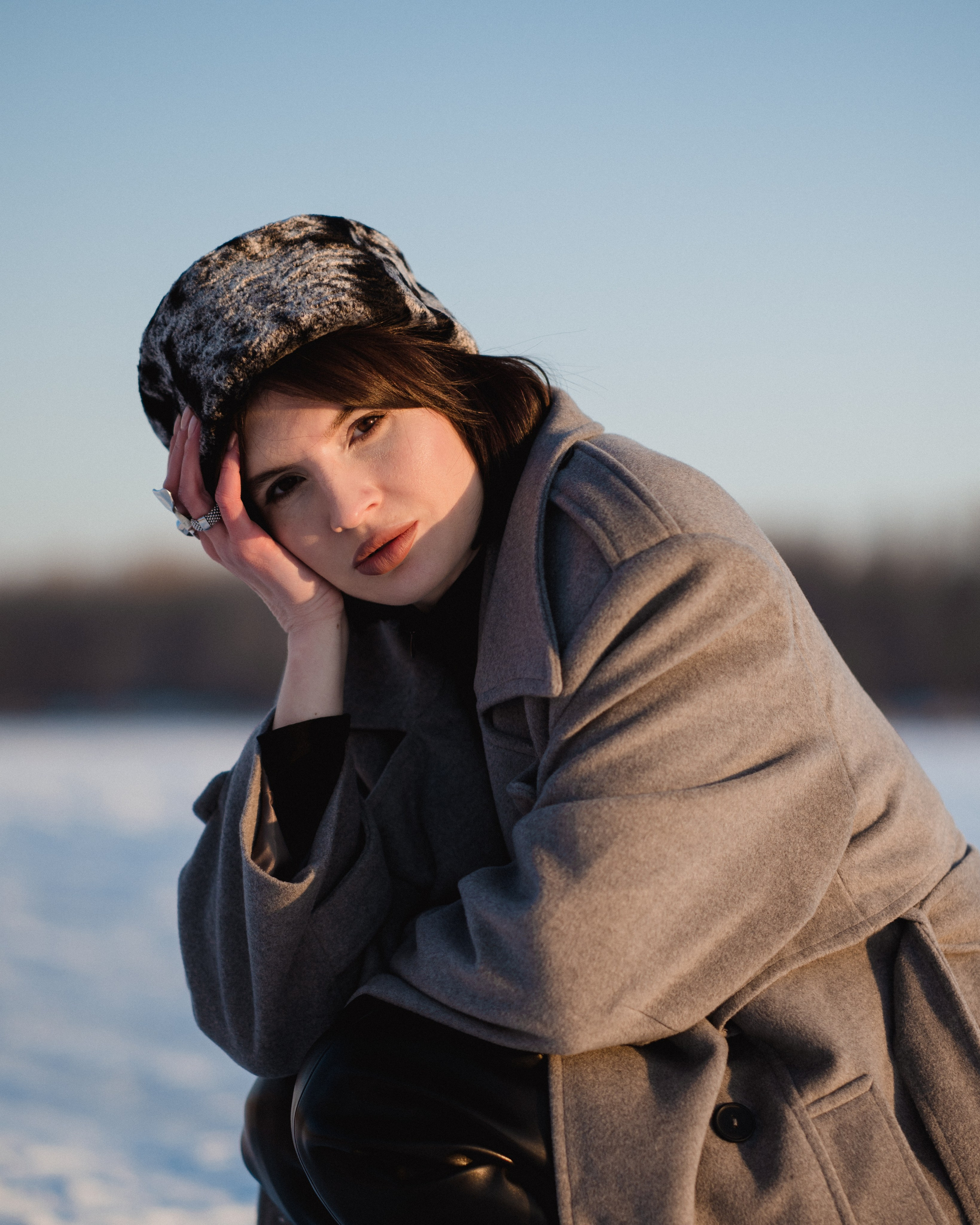 Фотосъёмка с цветком на льду на Ростовском море