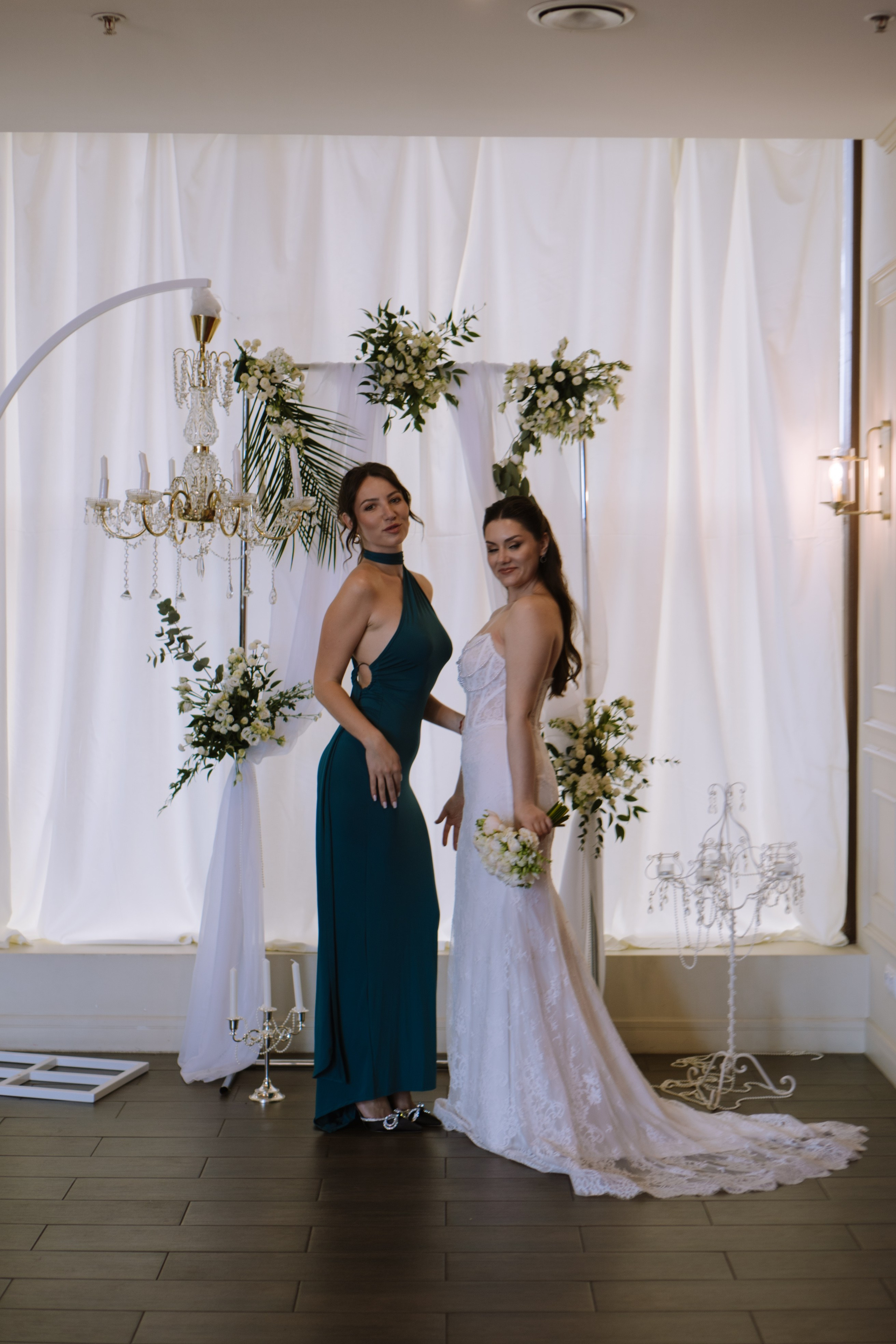 СВАДЕБНЫЙ БАНКЕТ НА ВЛАДИМИРСКОЙ В САНКТ-ПЕТЕРБУРГЕ (КАМЕРНАЯ СВАДЬБА). Профессиональный фотограф, Санкт-Петербург — Виктория Богомолова