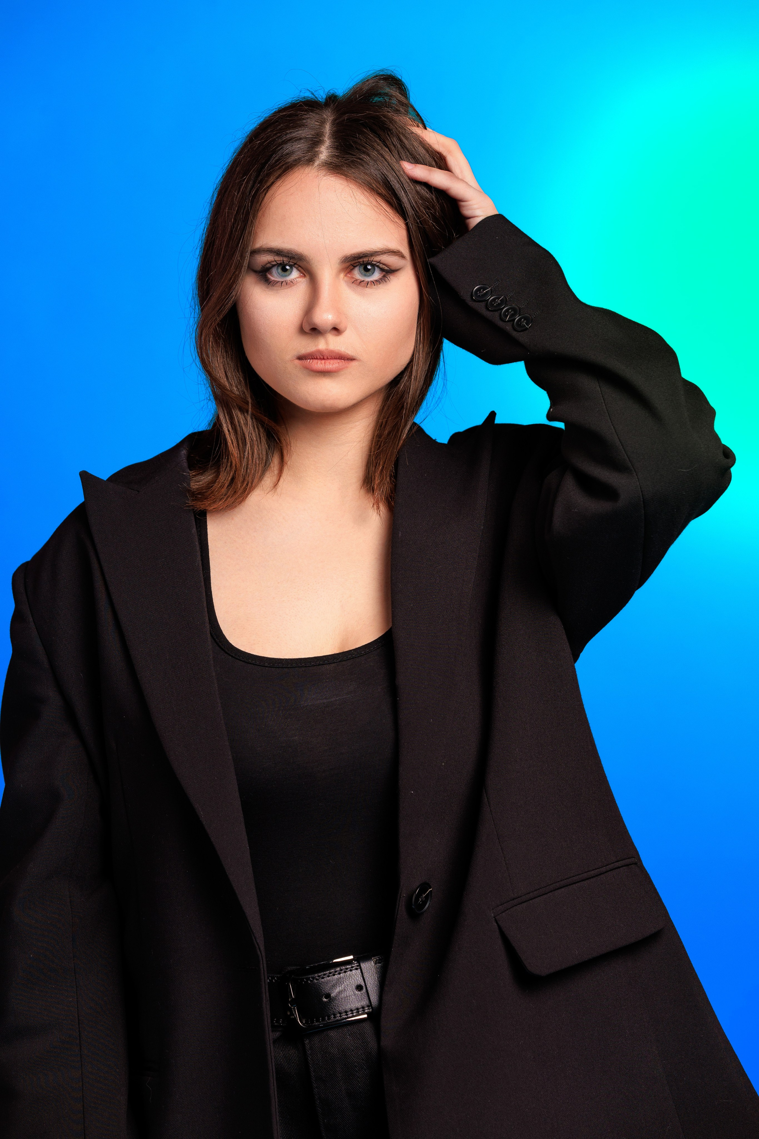 Смотреть фотки в фотостудии. Выпускные альбомы Геленджик, Новороссийск, Краснодар, Туапсе