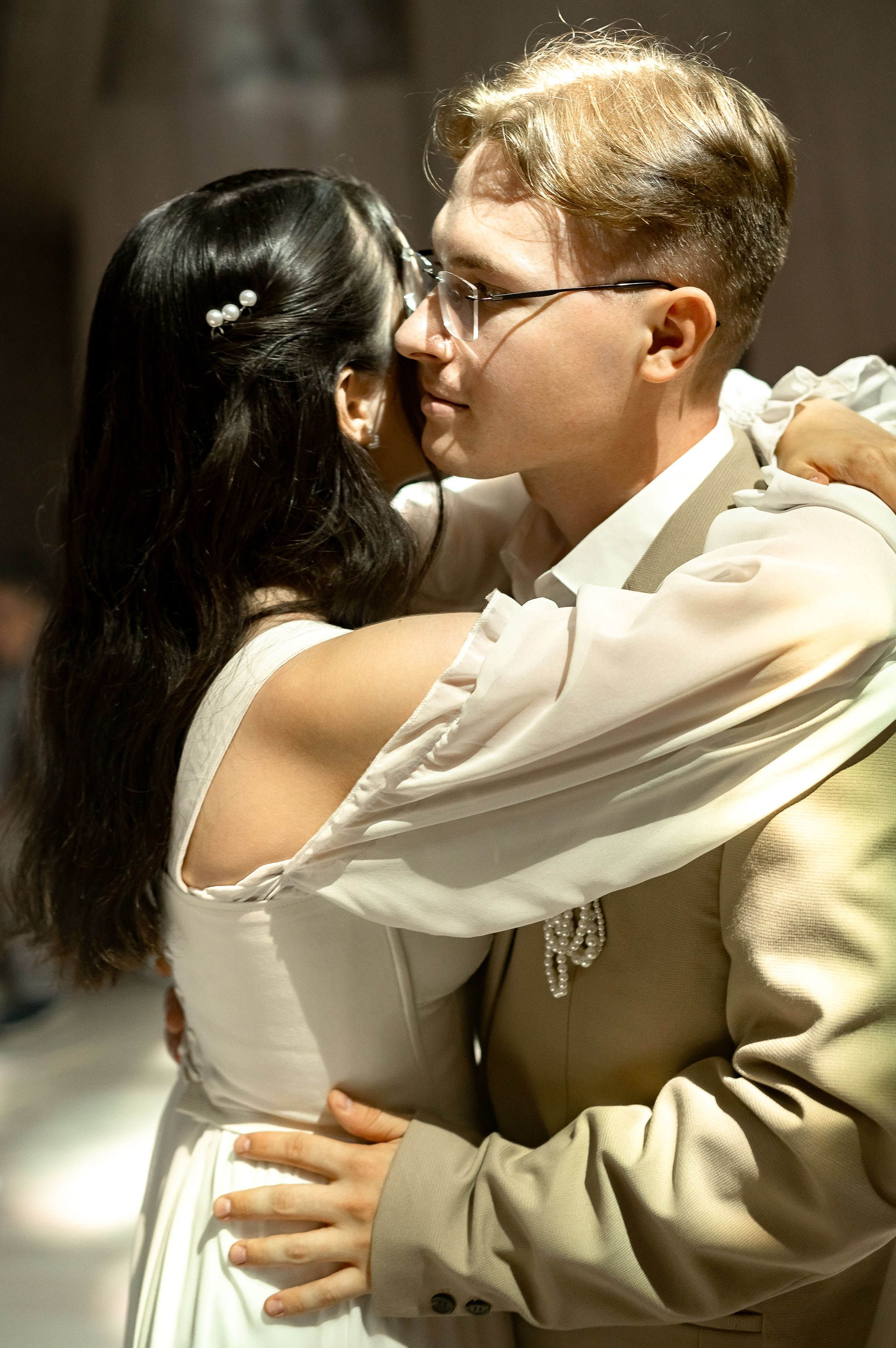 Одним солнечным днем на берегу реки. Евгений Нисковских — свадебный и репортажный фотограф в Тюмени