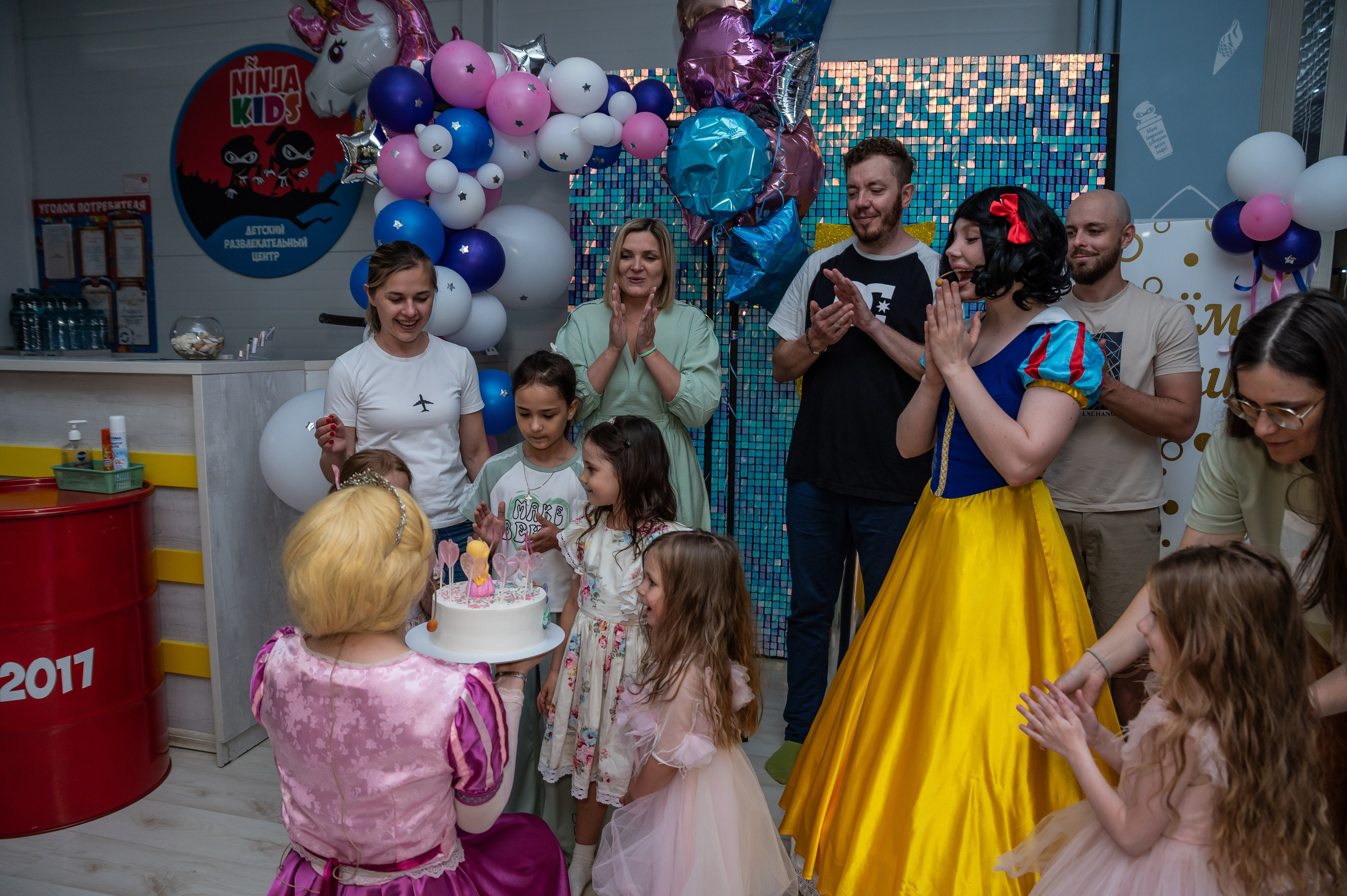 Игротека Ниндзя Кидс. Я Ольга Казанцева, фотографирую снимаю ваши киноистории и печатаю фото и цифровые портреты на холсте