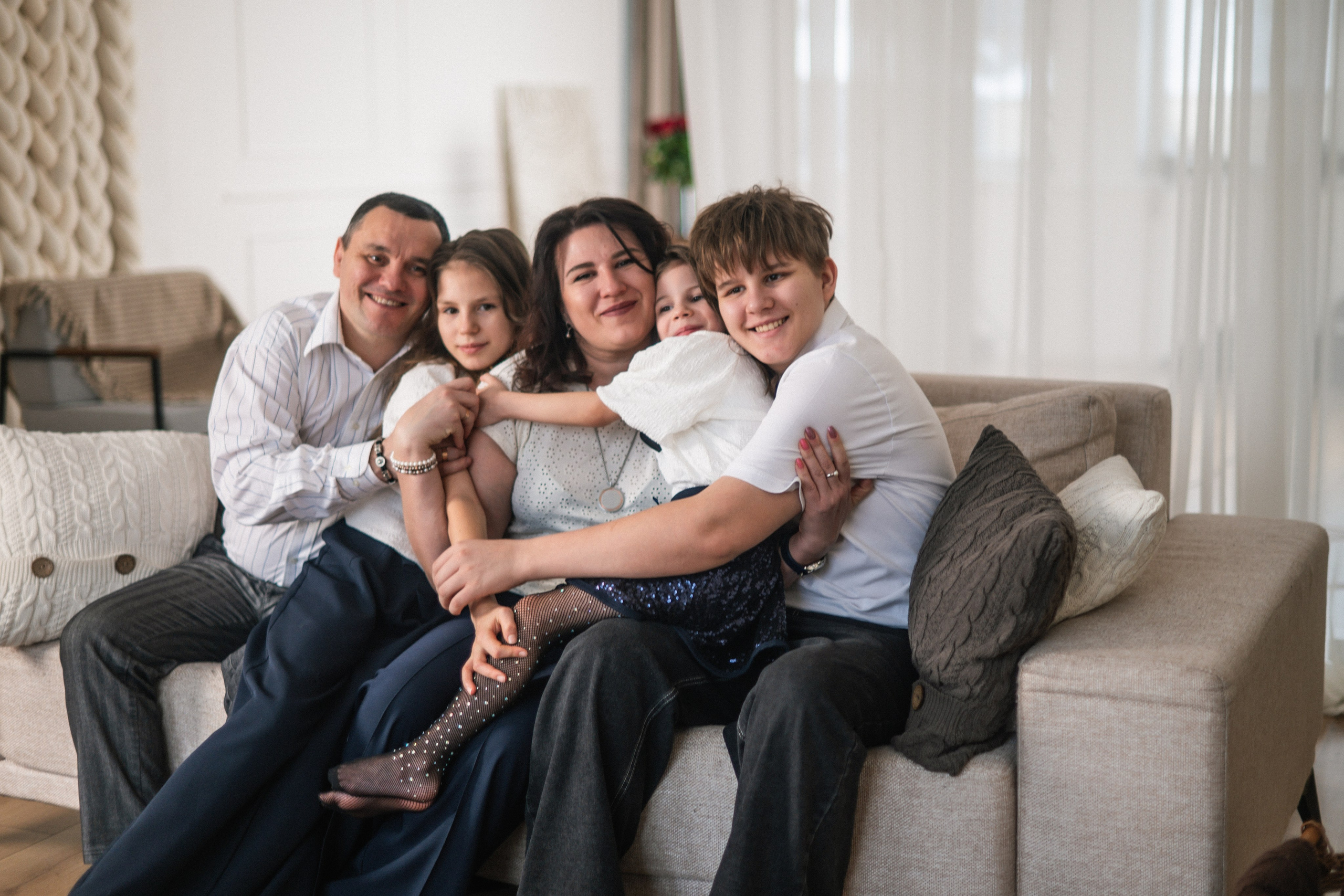 Семейная Фотосессия. Я Ольга Казанцева, фотографирую снимаю ваши киноистории и печатаю фото и цифровые портреты на холсте