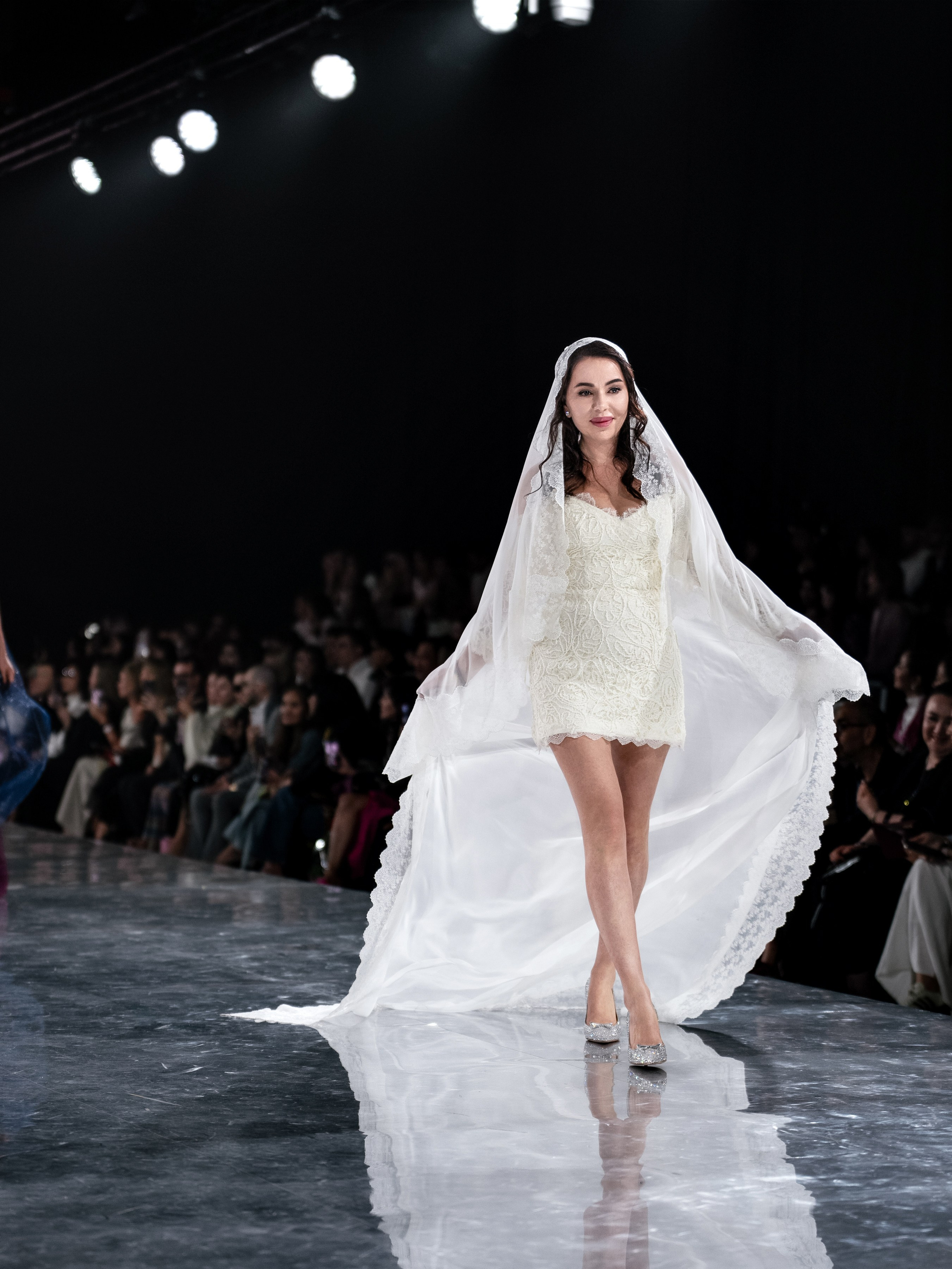Kazakhstan Fashion Week Zardozi. Сайт Алматинского НЮ АРТ, будуар и фэшн фотографа Дениса Карпенко