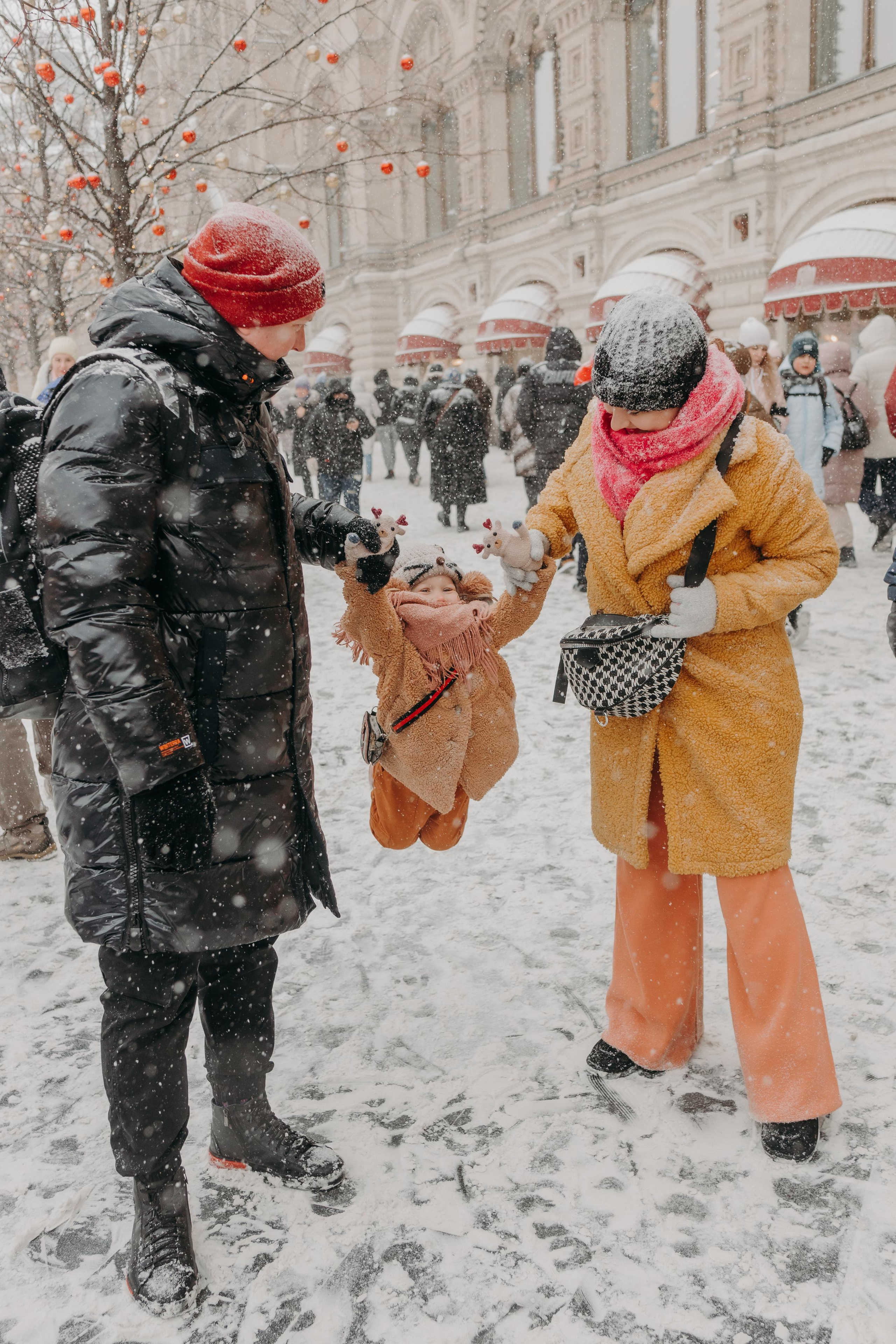 Марина и семья Красная площадь. Анна Ларина — Lifestyle фотограф в Москве