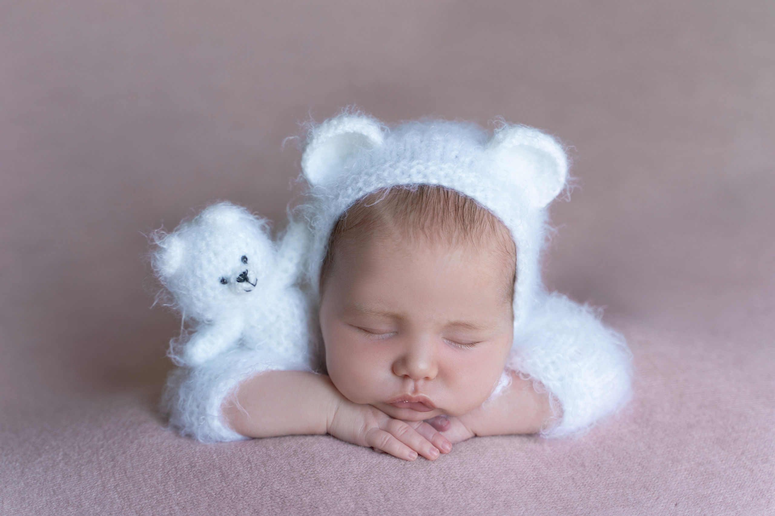НОВОРОЖДЁННЫЕ. Детская выездная фотостудия. Фотограф новорождённых newborn, годовасие