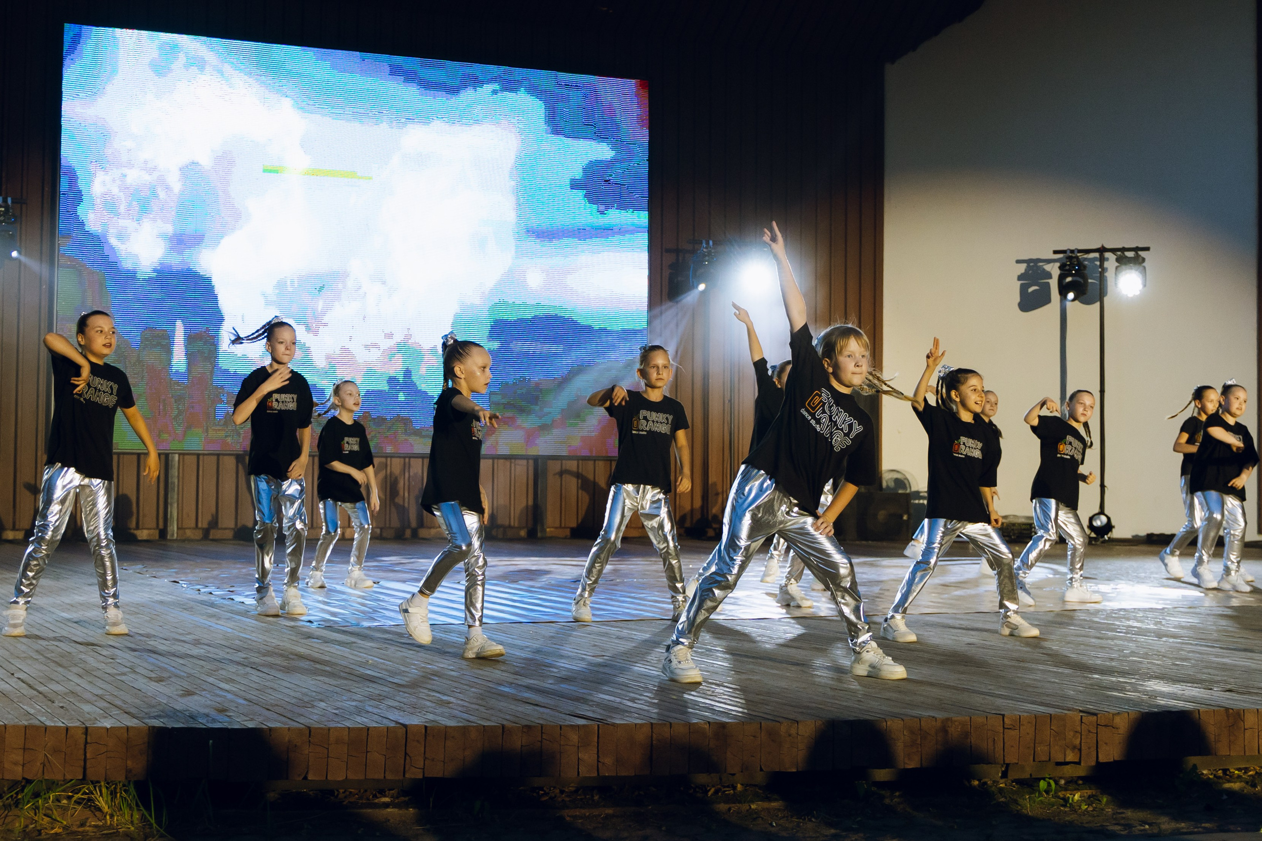 FUNKY ORANGE отчетный концерт 2025. Фотограф Надежда Погребняк | Рязань | Москва