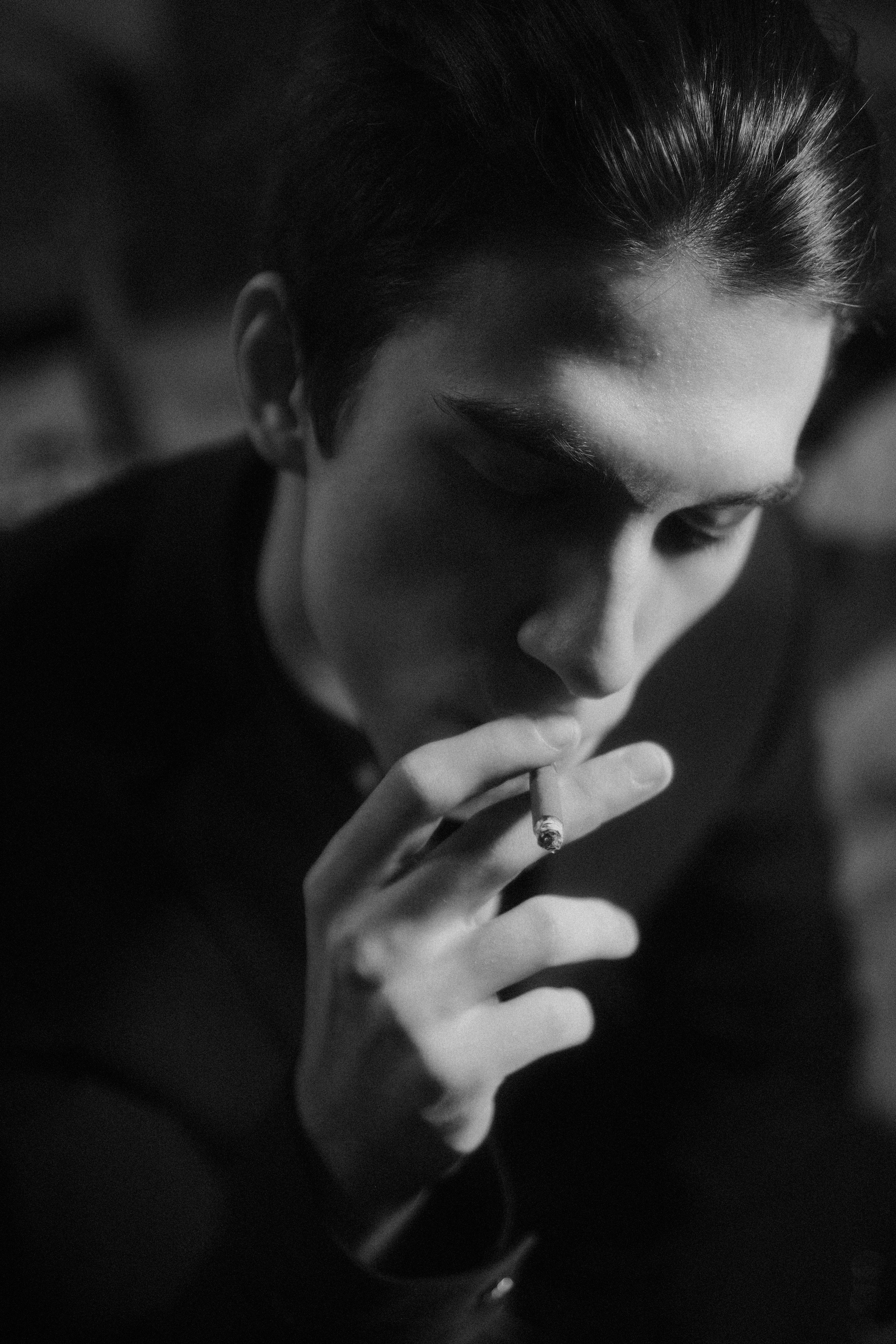 Портреты. Портреты и репортажные съемки с душой: ваш уникальный момент в объективе Руфата, профессионального фотографа Алматы