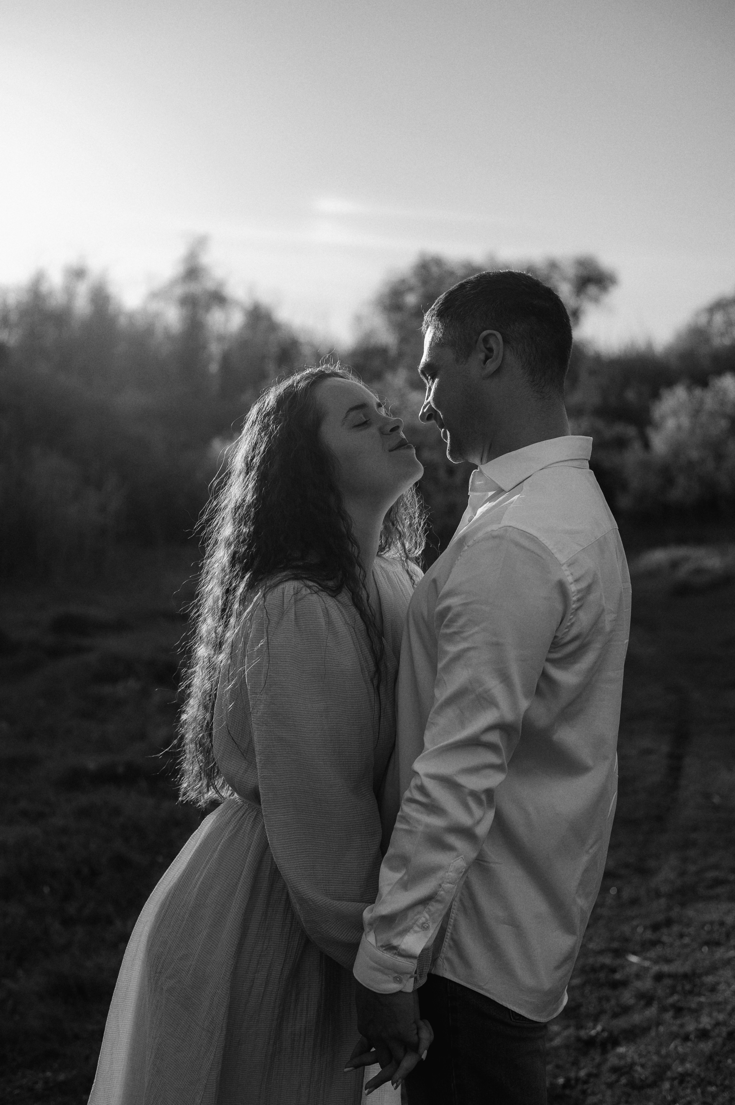 Настя, Антон и цветущие сады. Фотограф Мария Стрелкова