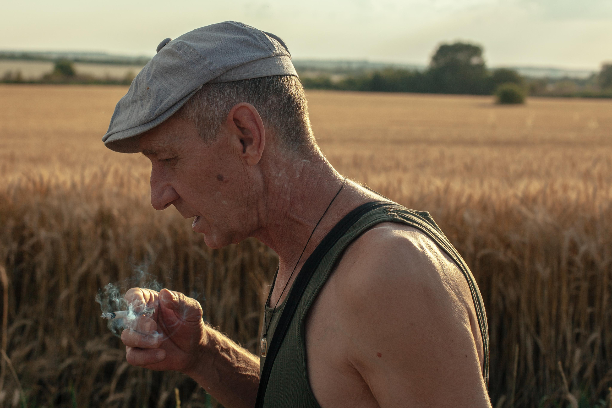 Дом у дороги / тропами детства /. Фотография, как она есть