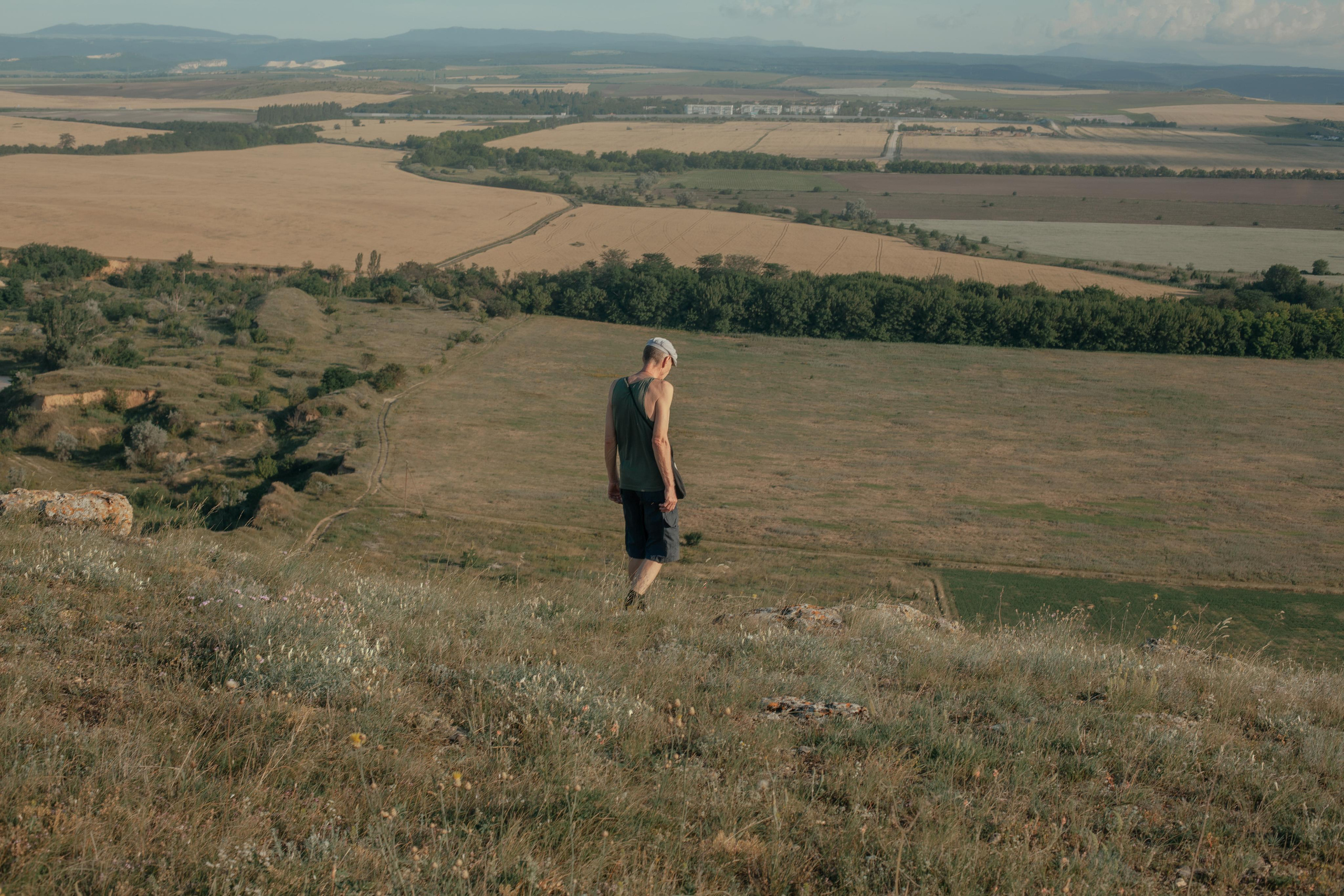 Дом у дороги / тропами детства /. Фотография, как она есть