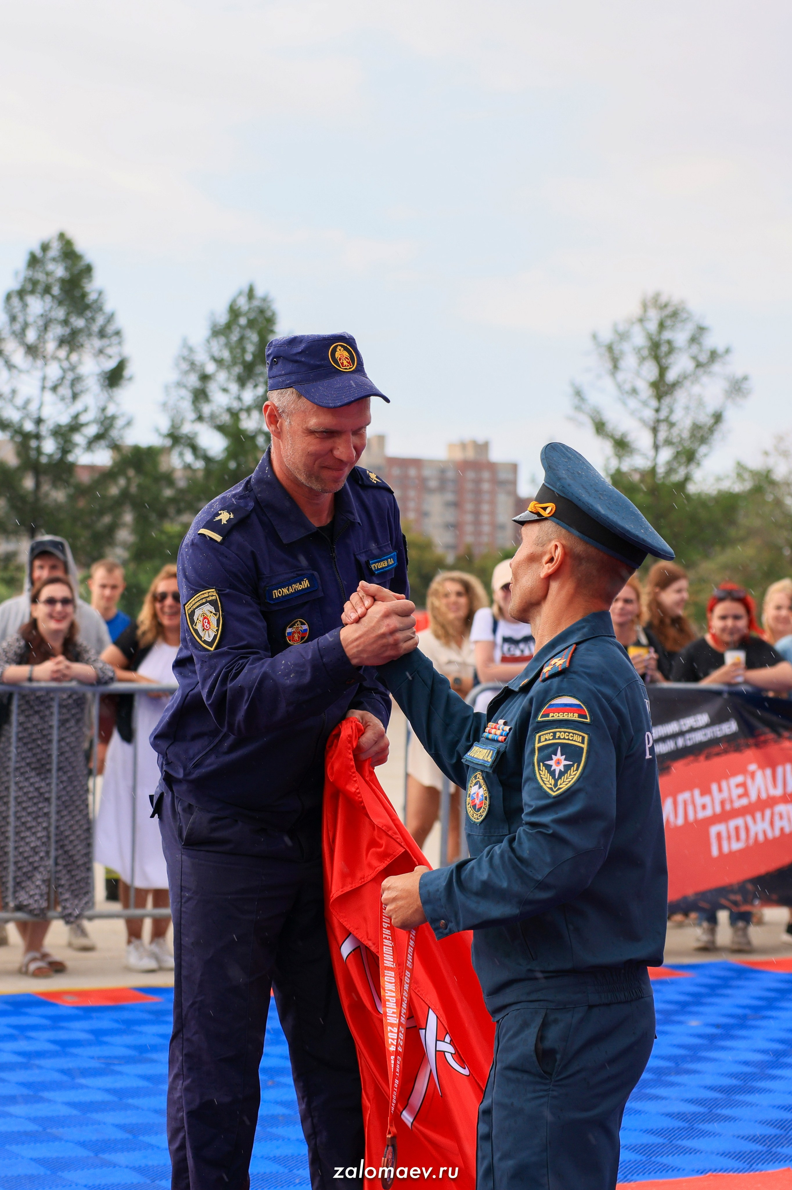 Сильнейший пожарный. Фотограф Александр Заломаев