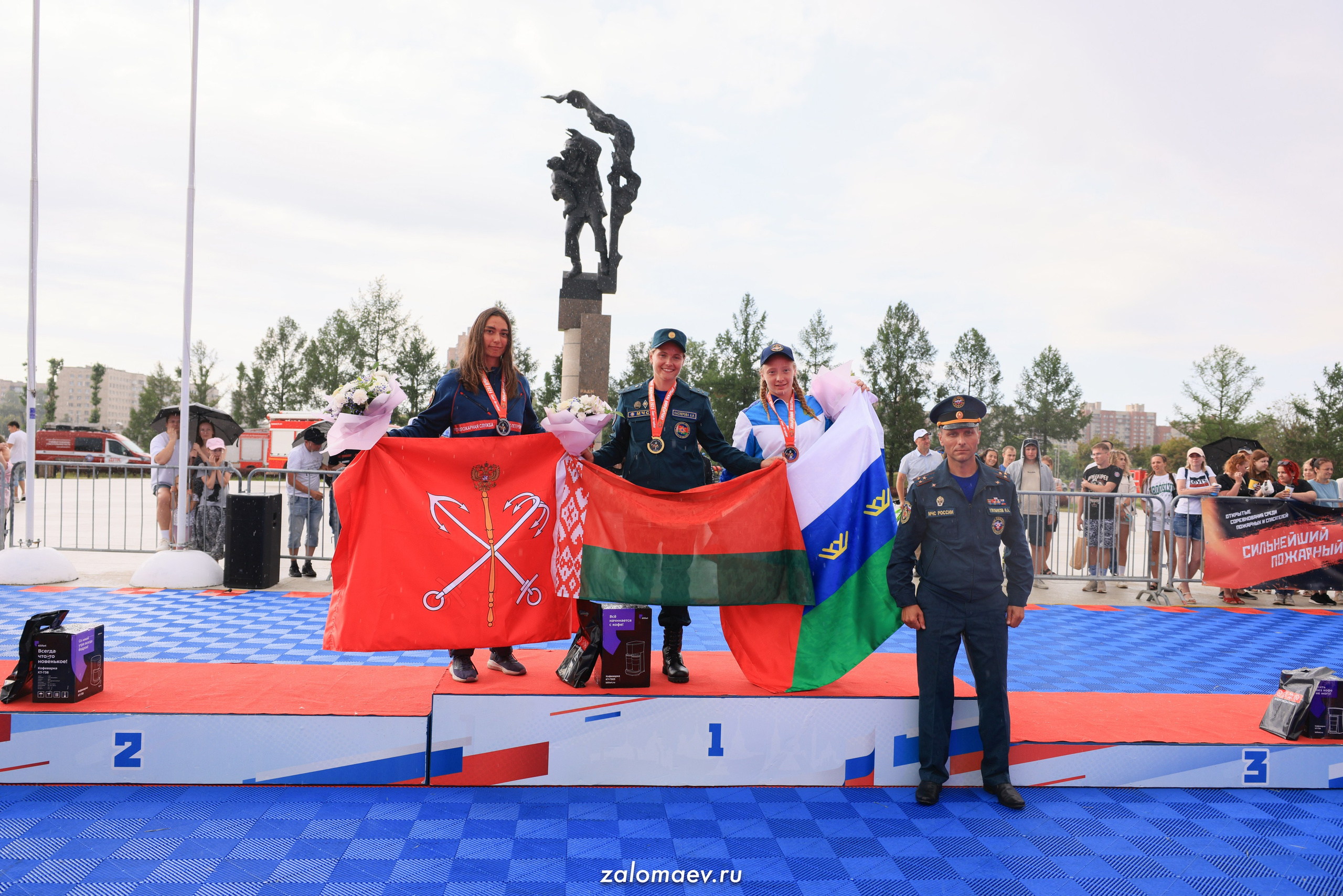 Сильнейший пожарный. Фотограф Александр Заломаев