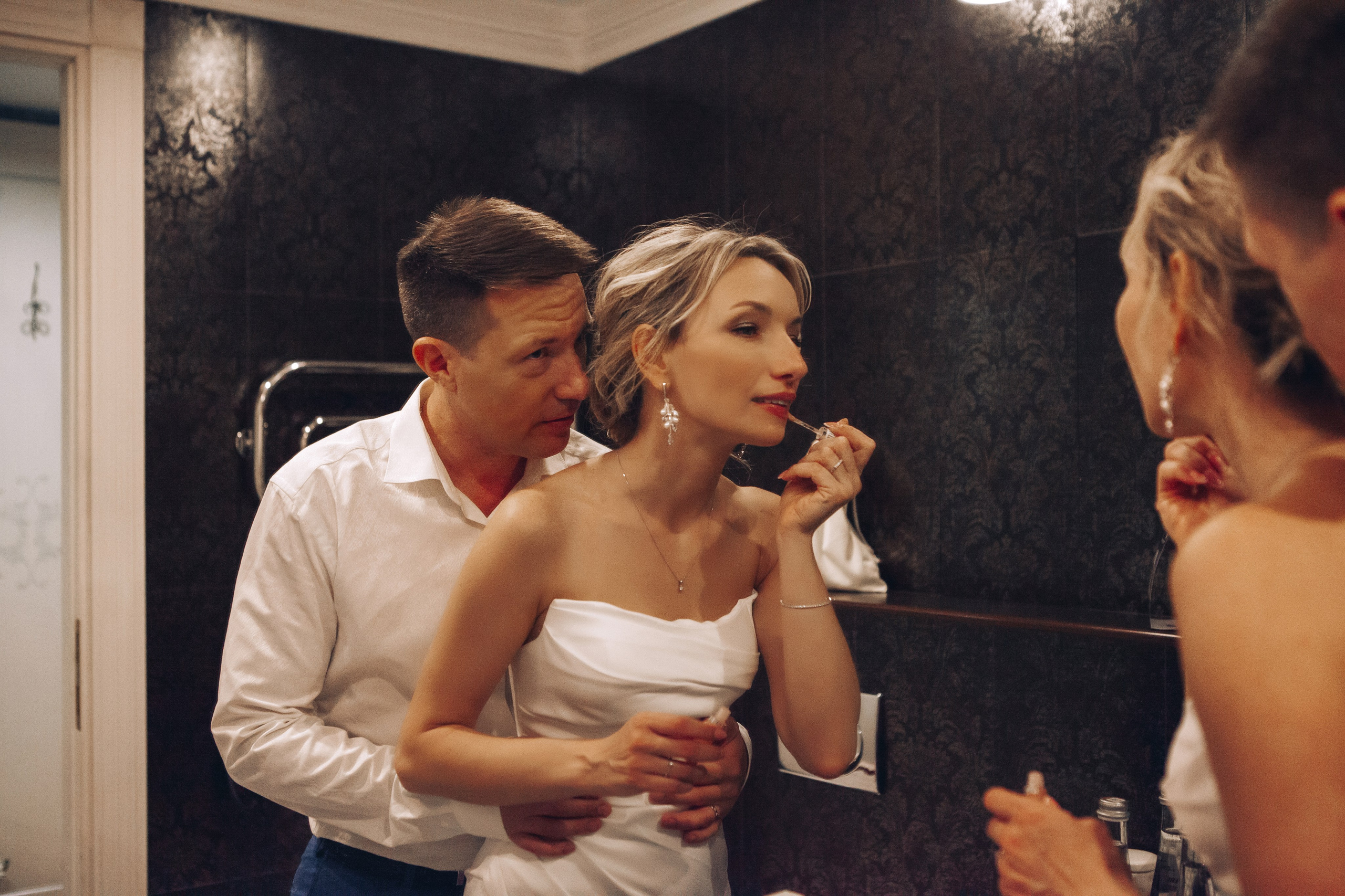 Утро невесты и фотосессия в гостинице radisson collection hotel moscow бывшая гостиница украина. Фотограф Ольга Ефремова