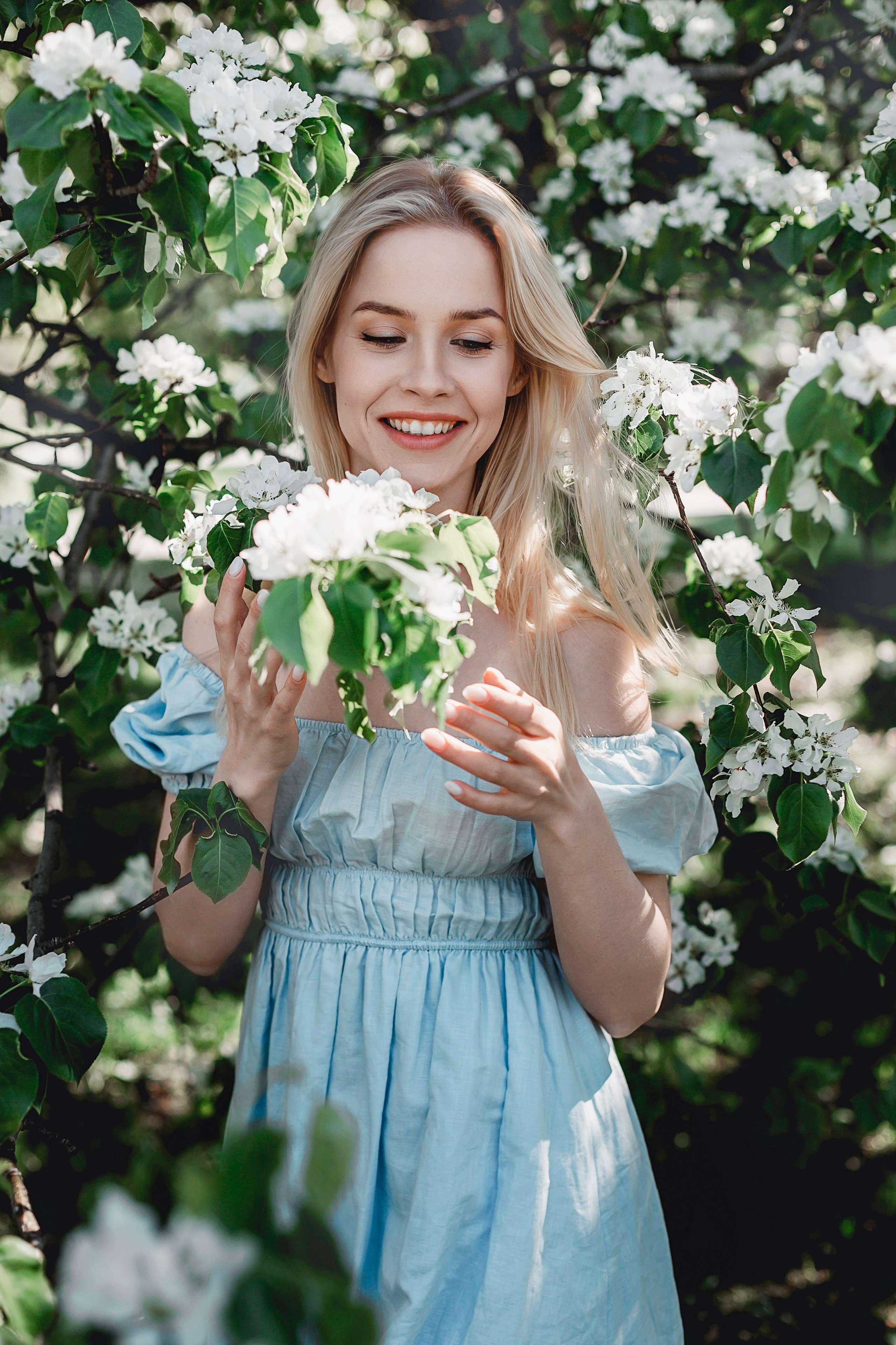 Цветение садов. Деловая и Бизнес съемка в  Москве Инесса Грушко