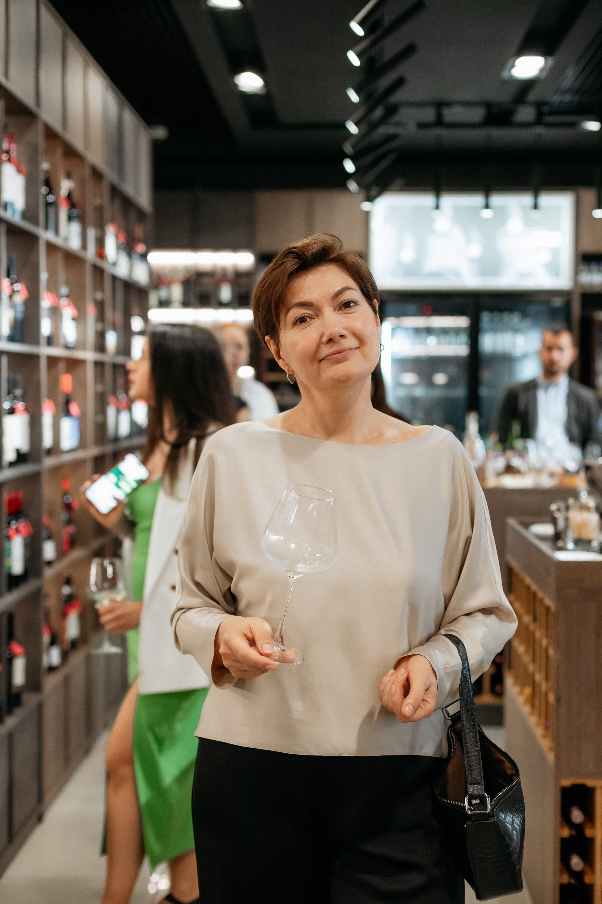 BY SIMPLE ВИНОТЕКА — ОТКРЫТИЕ. СВОИ. ФОТООТЧЕТЫ-СОБЫТИЯ-МЕСТА