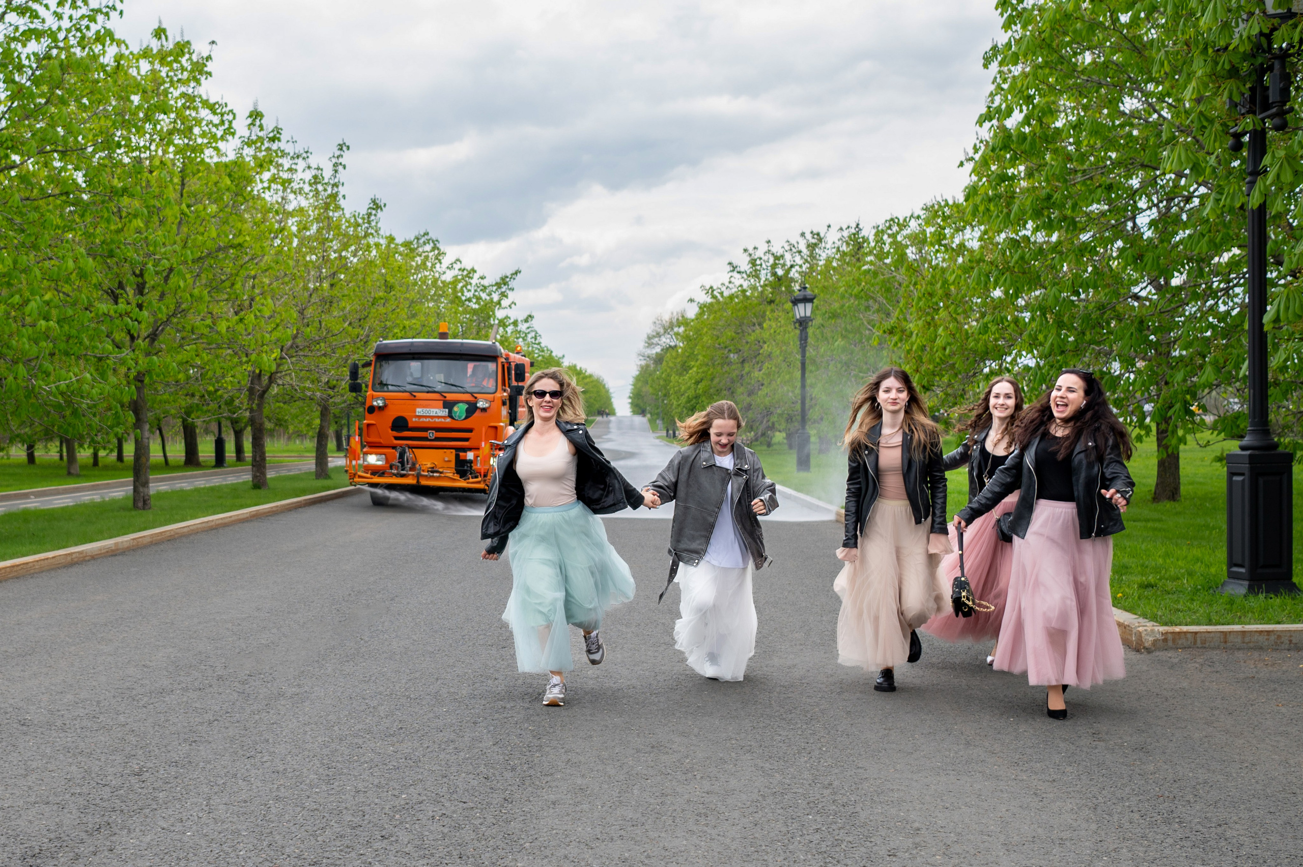 Прогулочная фотосессия Парк Победы. Детский и семейный фотограф г. Москва Оксана Катаджи