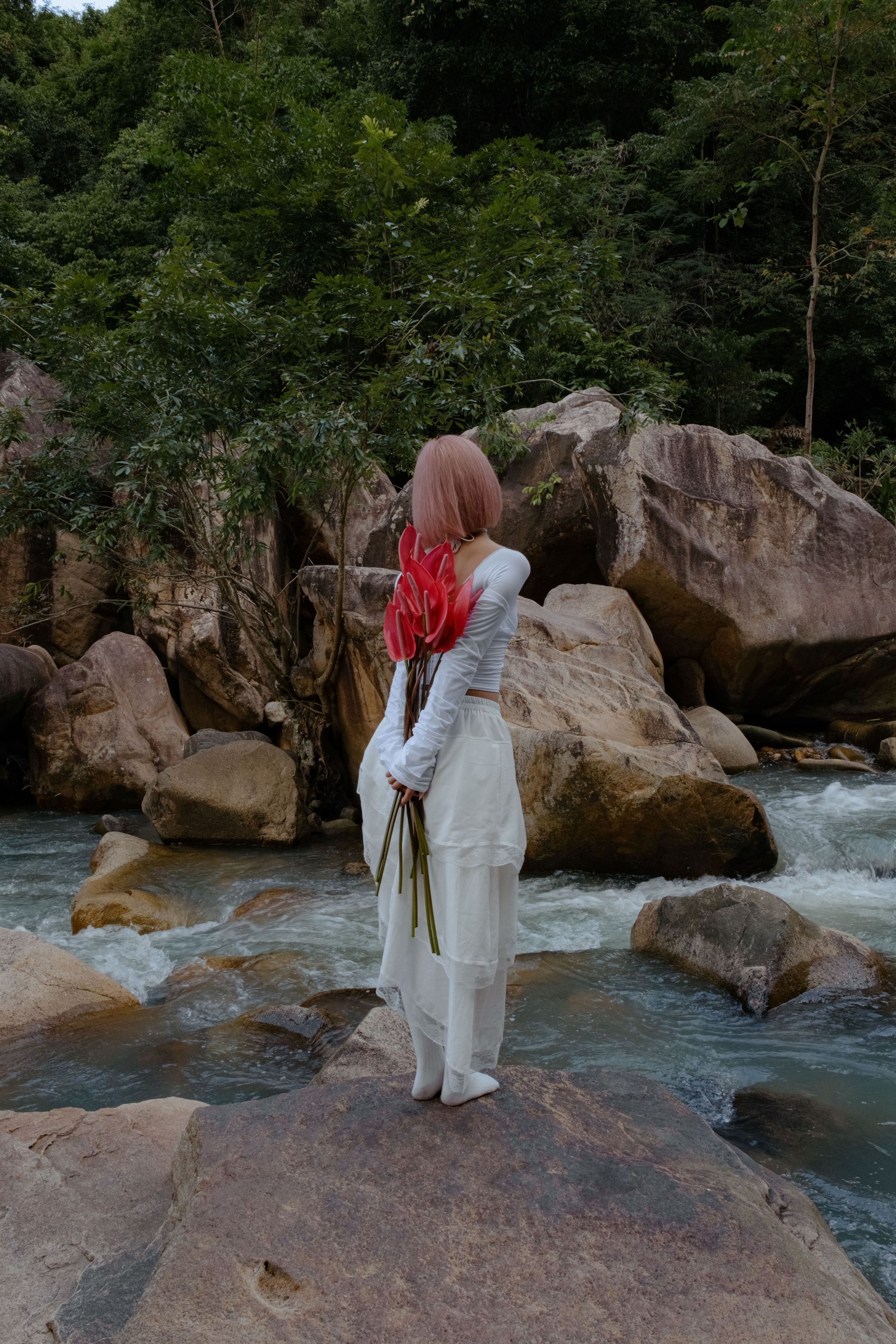 Location "Ba Ho Waterfall". Portrait photographer Nha Trang | Julia Meshanina