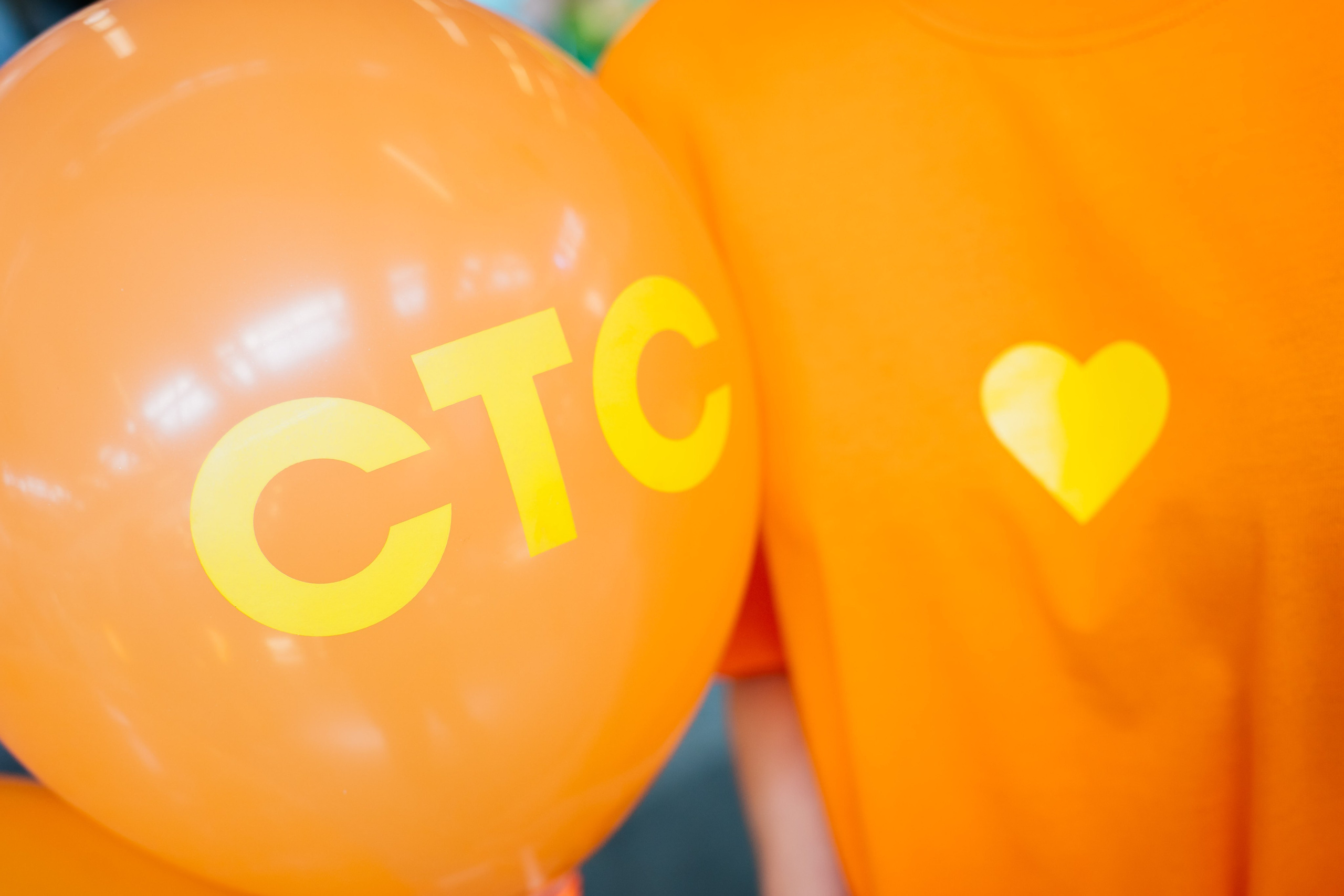 Промоакции СТС. Видеограф и Фотограф в Челябинске Ксения и Владимир Рюмины