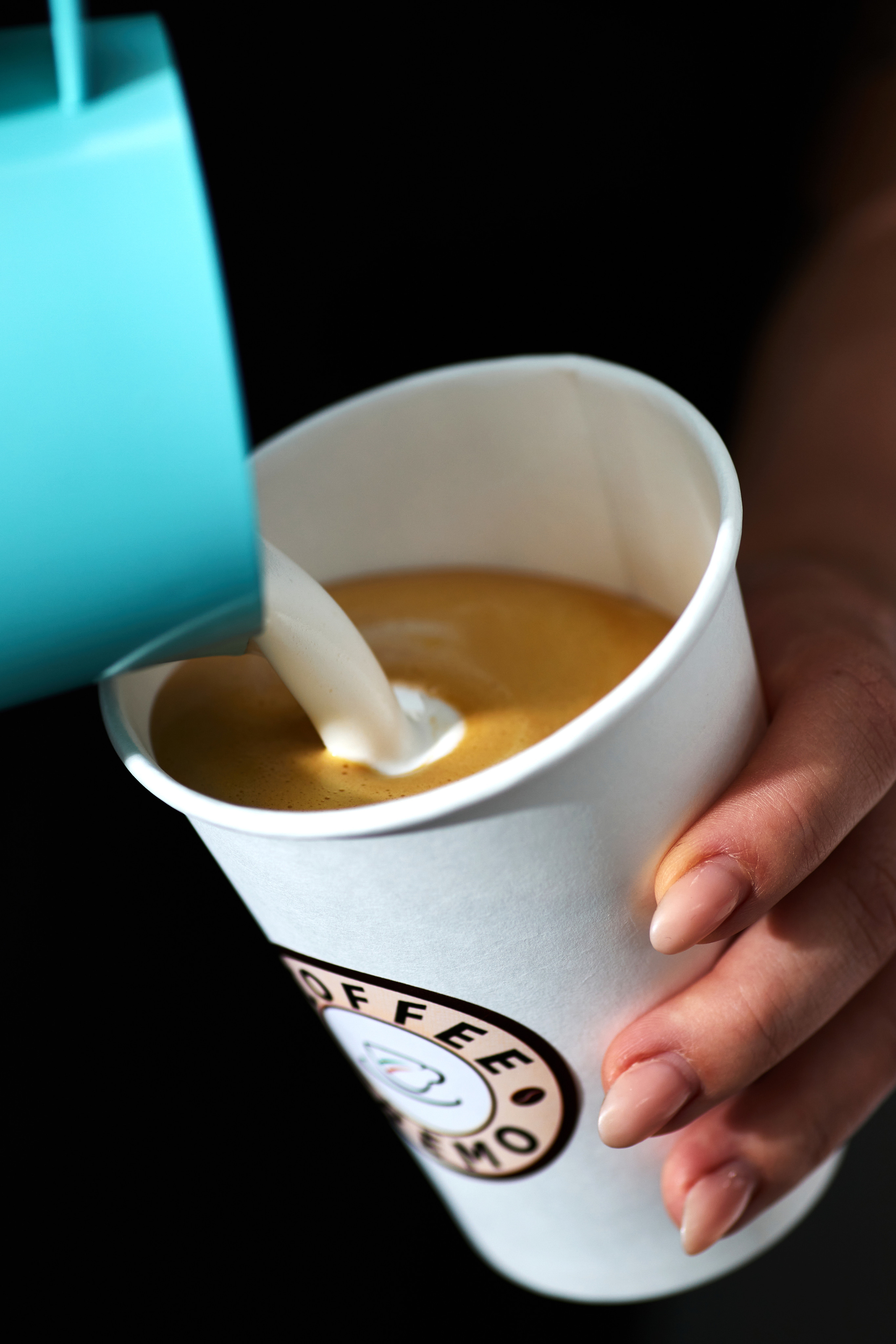 Coffee Cremo. Выведите свои товары на новый уровень с профессиональной предметной фотографией. Предметный фотограф Юлия Кравченко