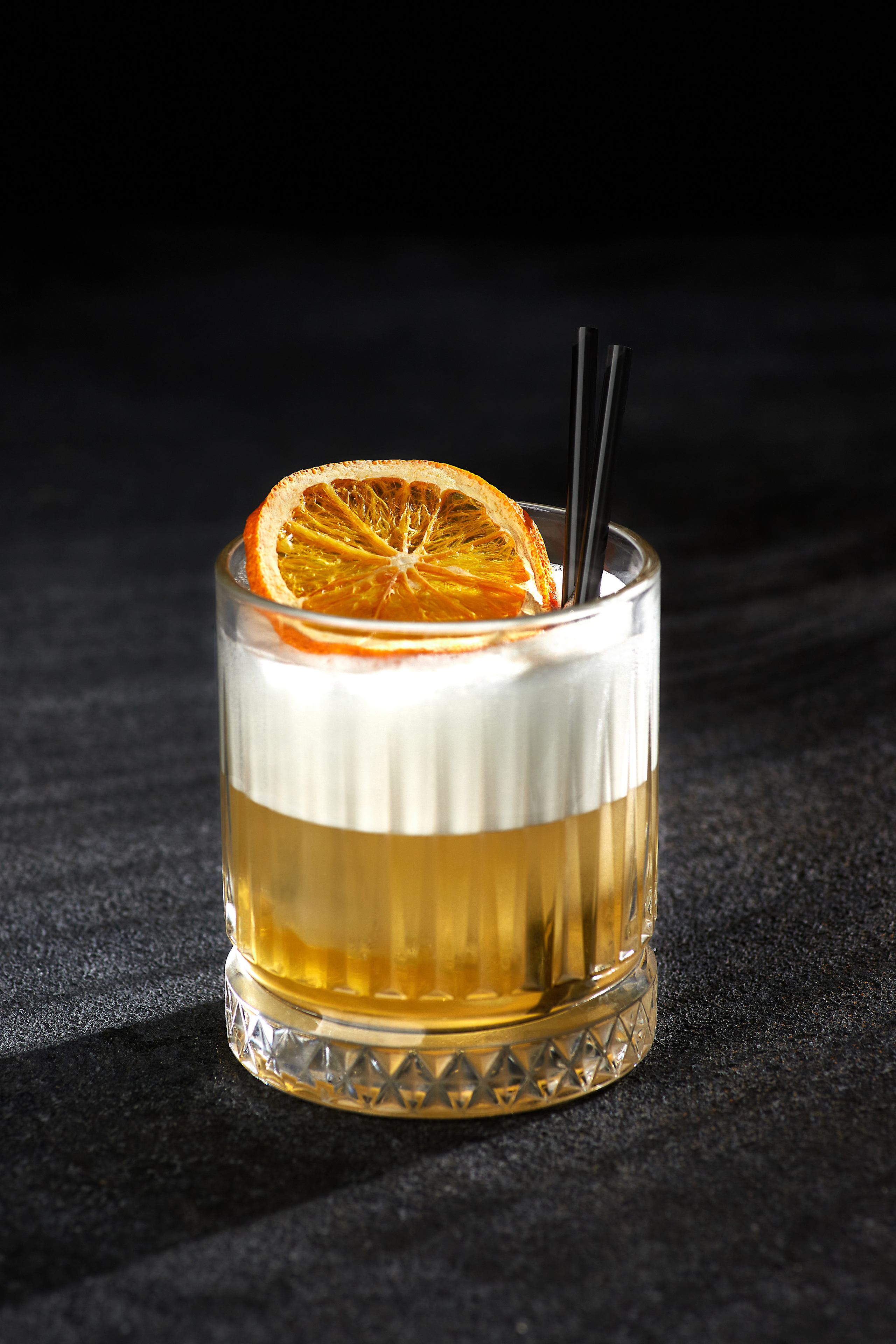 Tangier Lounge Барная карта. Выведите свои товары на новый уровень с профессиональной предметной фотографией. Предметный фотограф Юлия Кравченко