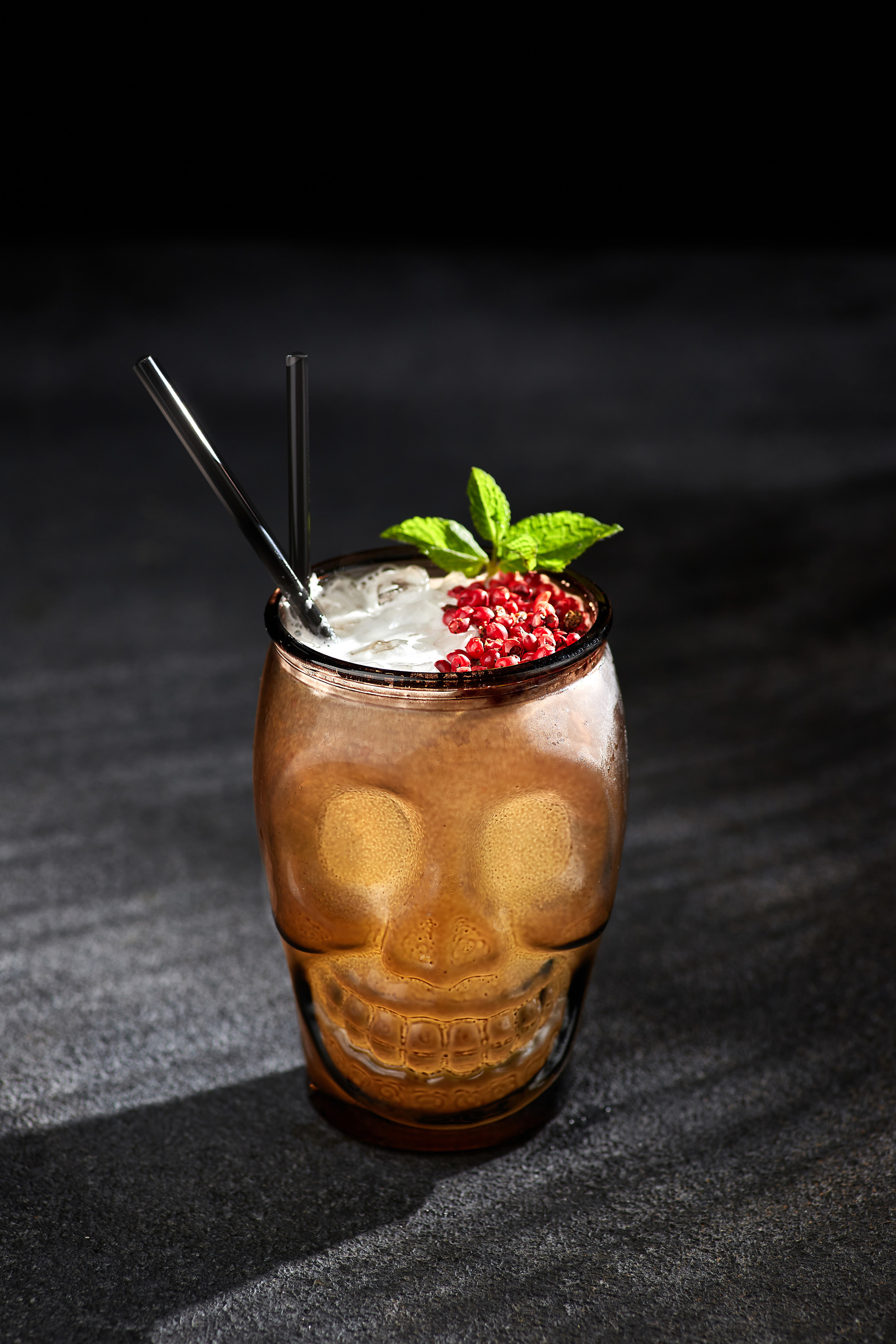 Tangier Lounge Барная карта. Выведите свои товары на новый уровень с профессиональной предметной фотографией. Предметный фотограф Юлия Кравченко