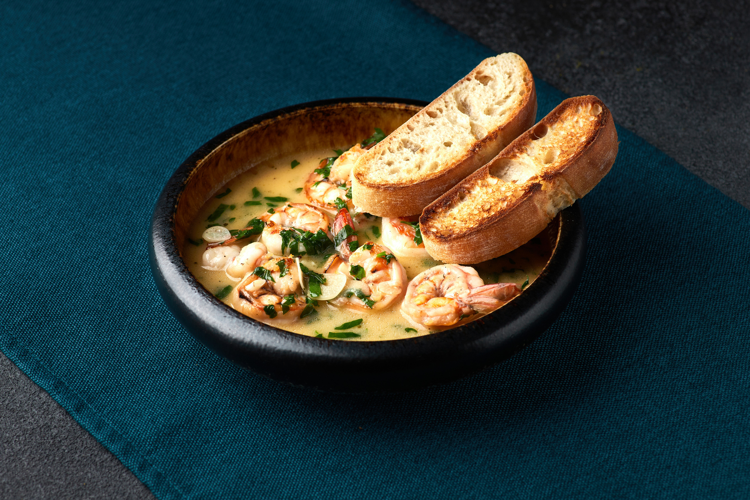 Море Фишка Seafood Bistro & Market. Выведите свои товары на новый уровень с профессиональной предметной фотографией. Предметный фотограф Юлия Кравченко