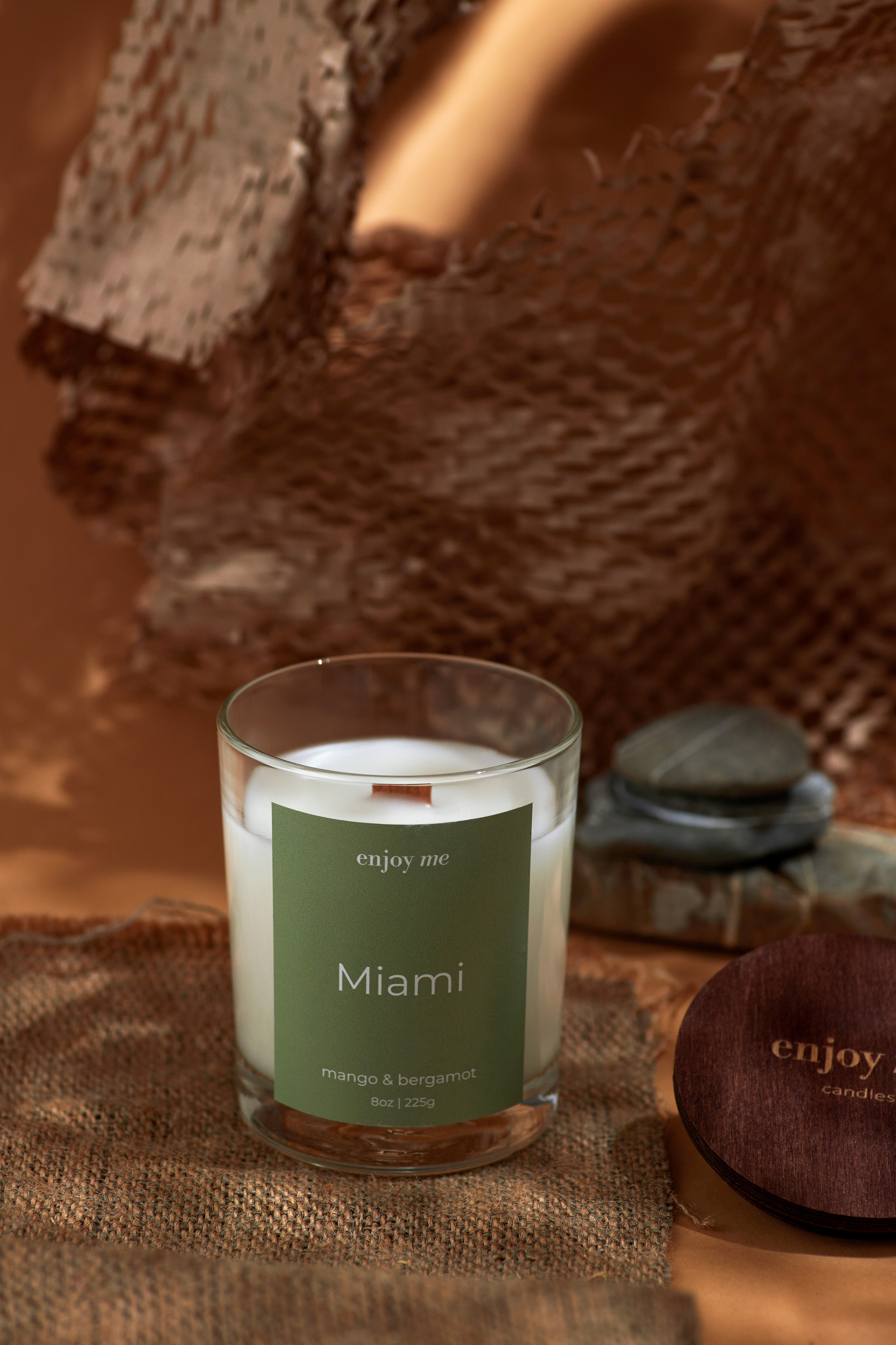 Свечи Enjoy Me. Выведите свои товары на новый уровень с профессиональной предметной фотографией. Предметный фотограф Юлия Кравченко