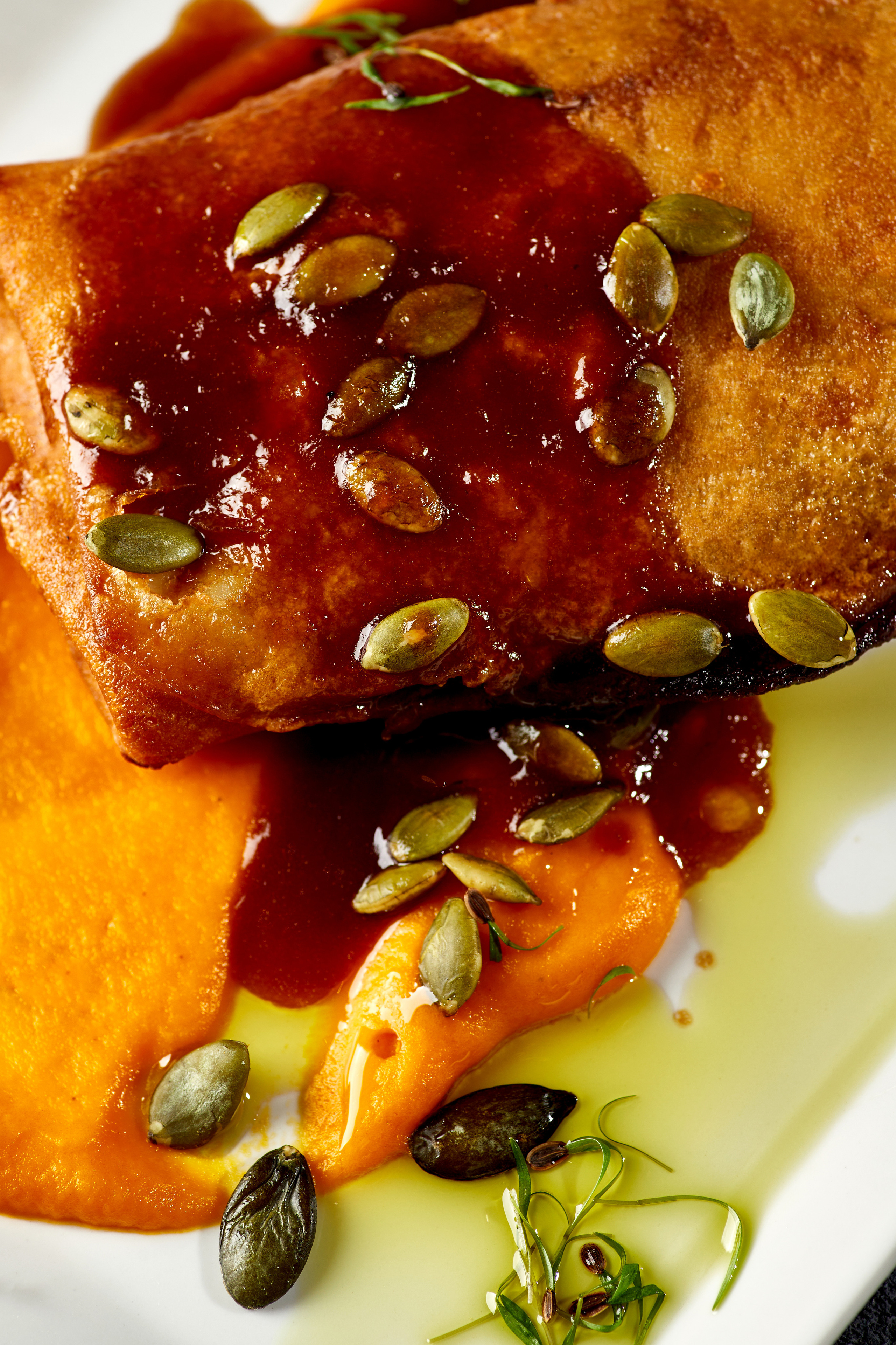 Ресторан Манжо. Выведите свои товары на новый уровень с профессиональной предметной фотографией. Предметный фотограф Юлия Кравченко