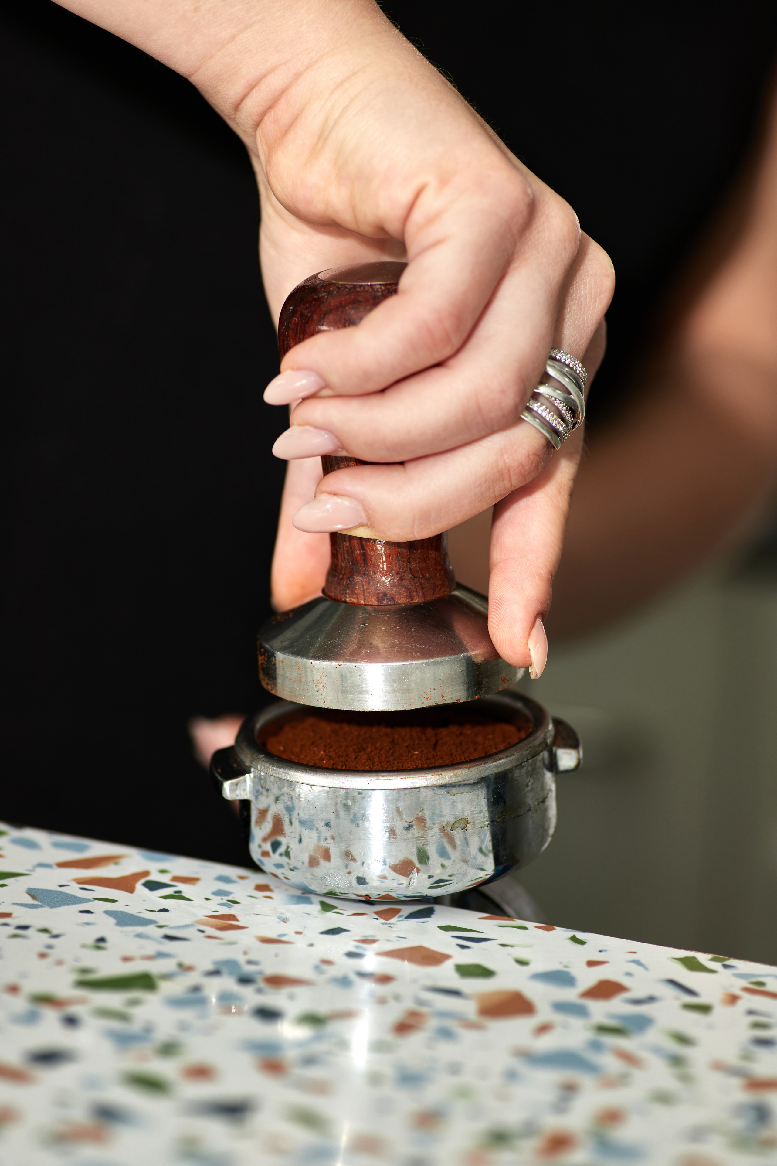 Coffee Cremo. Выведите свои товары на новый уровень с профессиональной предметной фотографией. Предметный фотограф Юлия Кравченко