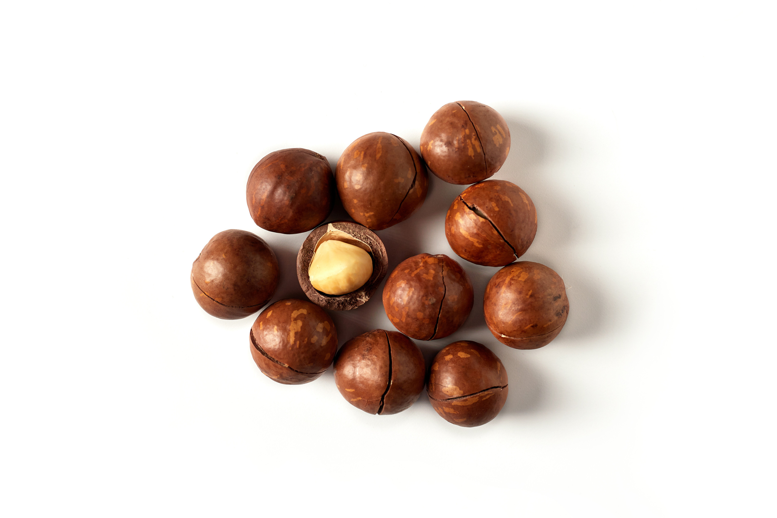 Орехи и сухофрукты. Выведите свои товары на новый уровень с профессиональной предметной фотографией. Предметный фотограф Юлия Кравченко