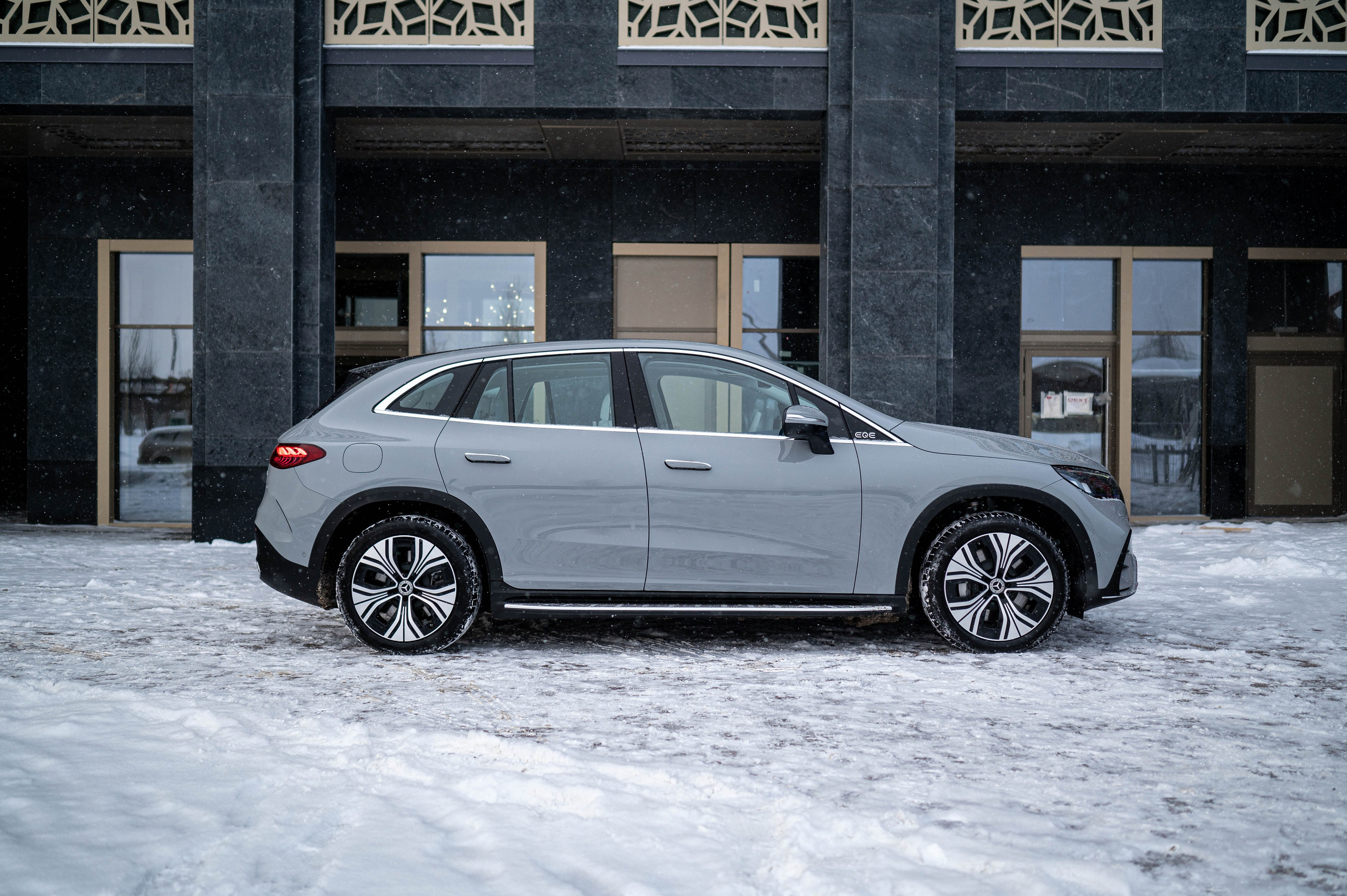 Mercedes-Benz EQE. Автомобильный фотограф в Москве — Сидоров Дмитрий