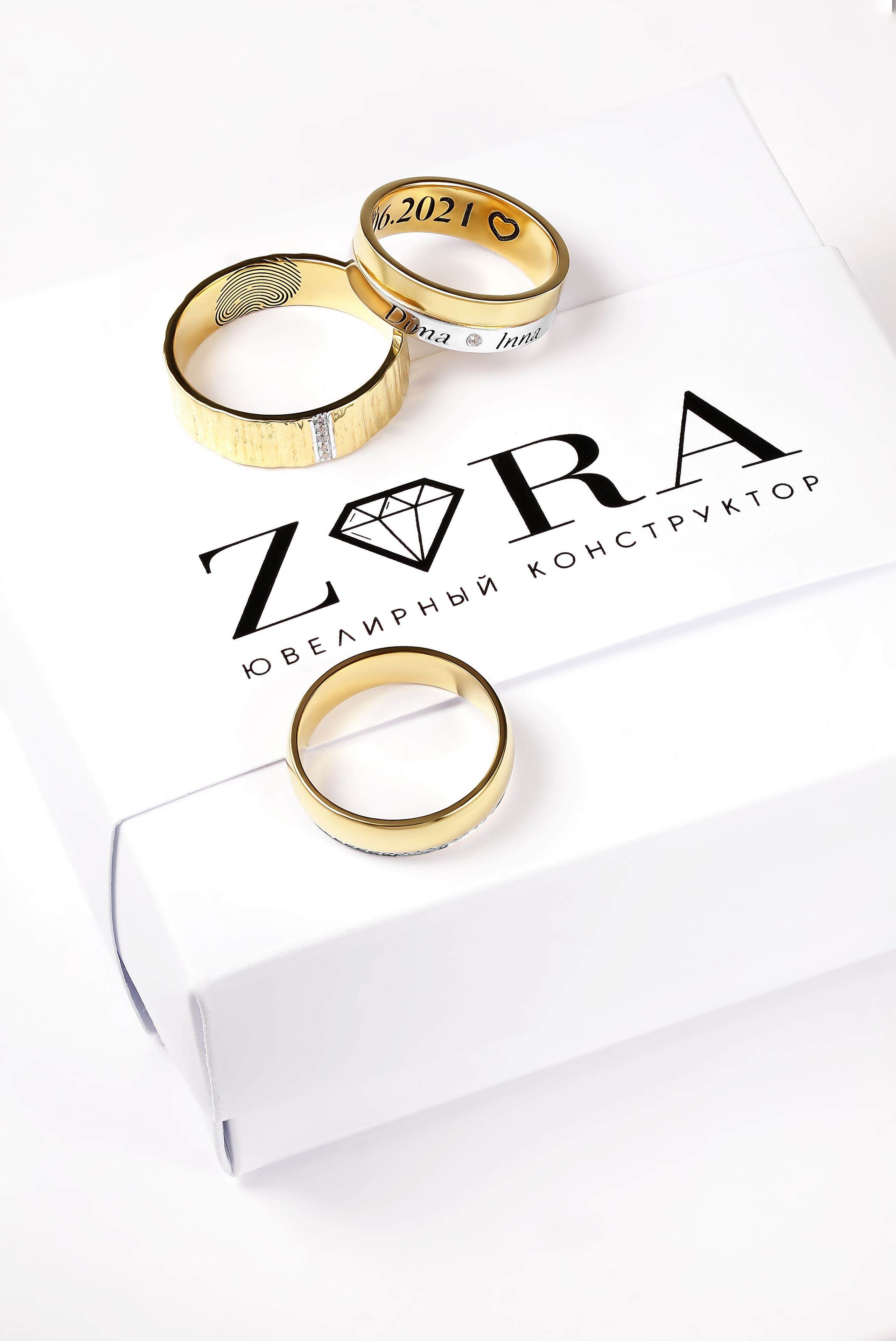 Composition. Photographing and retouching jewelry! Jewelry retouching lessons