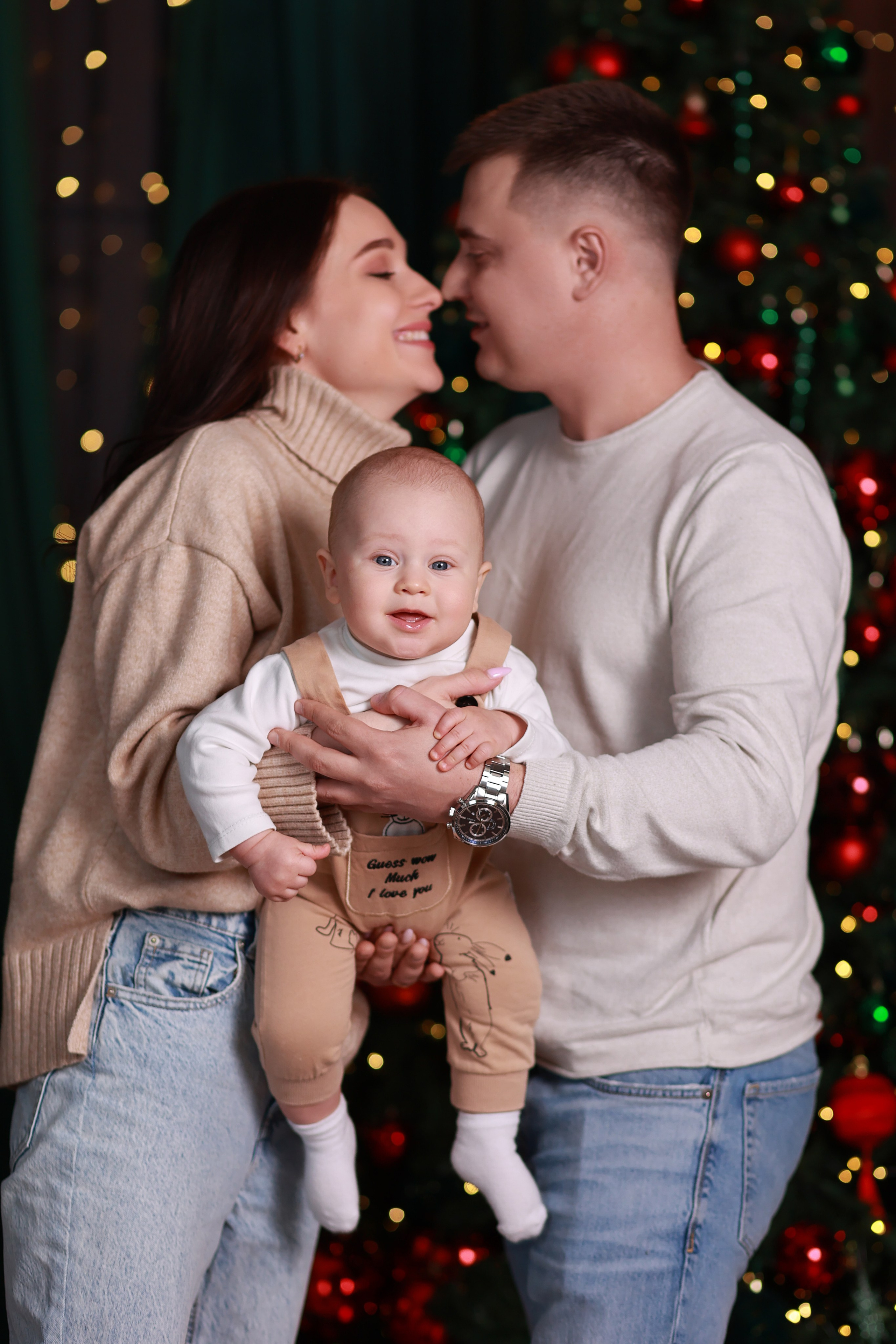 Зал Зазеркалье. Детский семейный фотограф Краснодар