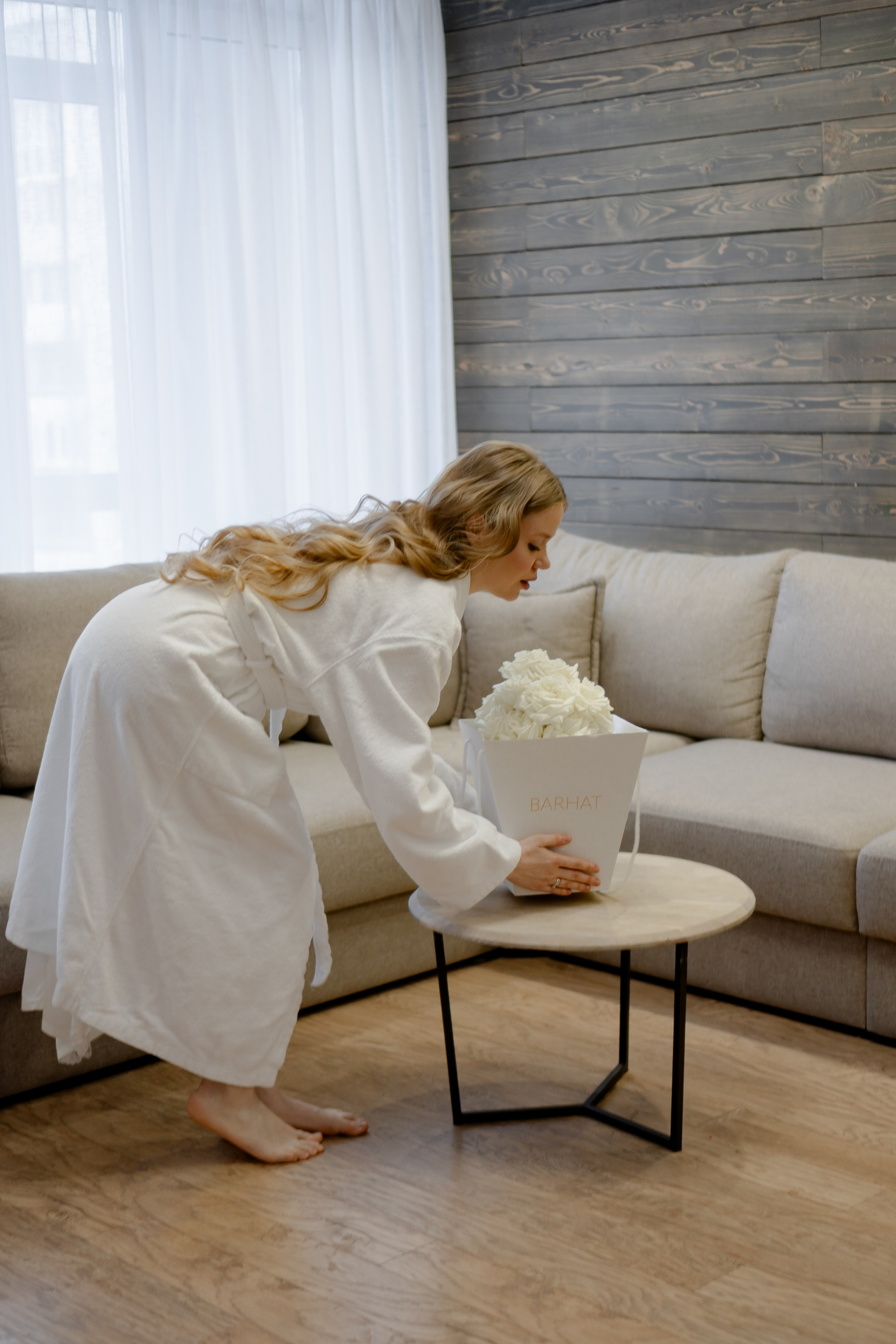 СВАДЕБНАЯ СЬЕМКА СБОРОВ В ОТЕЛЕ И ВЫЕЗД НА ЦЕРЕМОНИЮ (СНЯТО В СИБИРЕ В НИЖНЕВАРТОВСКЕ). Профессиональный фотограф, Санкт-Петербург — Виктория Богомолова