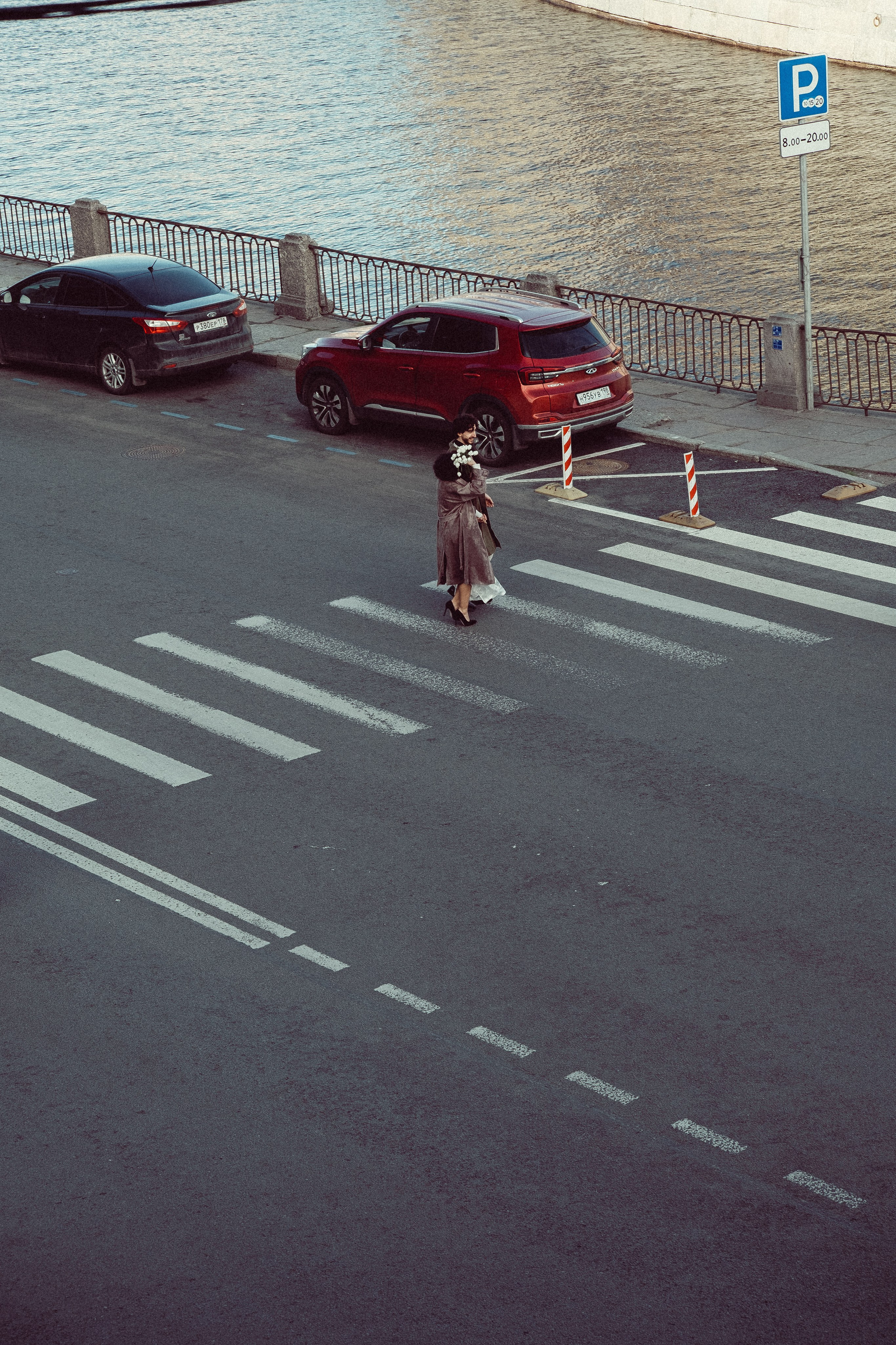 СВАДЕБНАЯ ПРОГУЛКА ПО ПЕТРОГРАДКЕ ВЕСНОЙ. СВАДЕБНАЯ ФОТОСЕССИИЯ НА ПЕТРОГРАДКЕ. Профессиональный фотограф, Санкт-Петербург — Виктория Богомолова