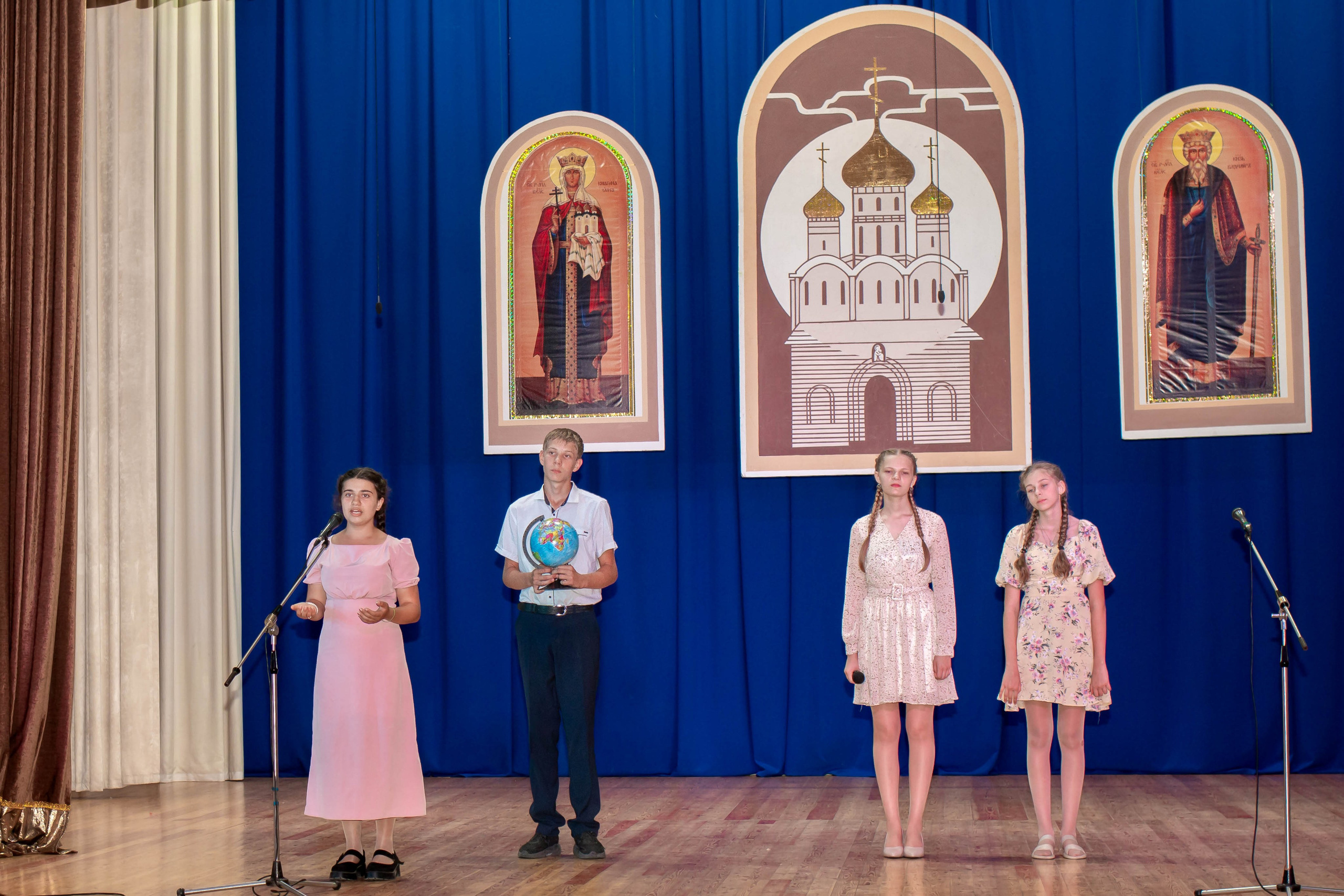 День Святого Владимира п. Радуга. Главная