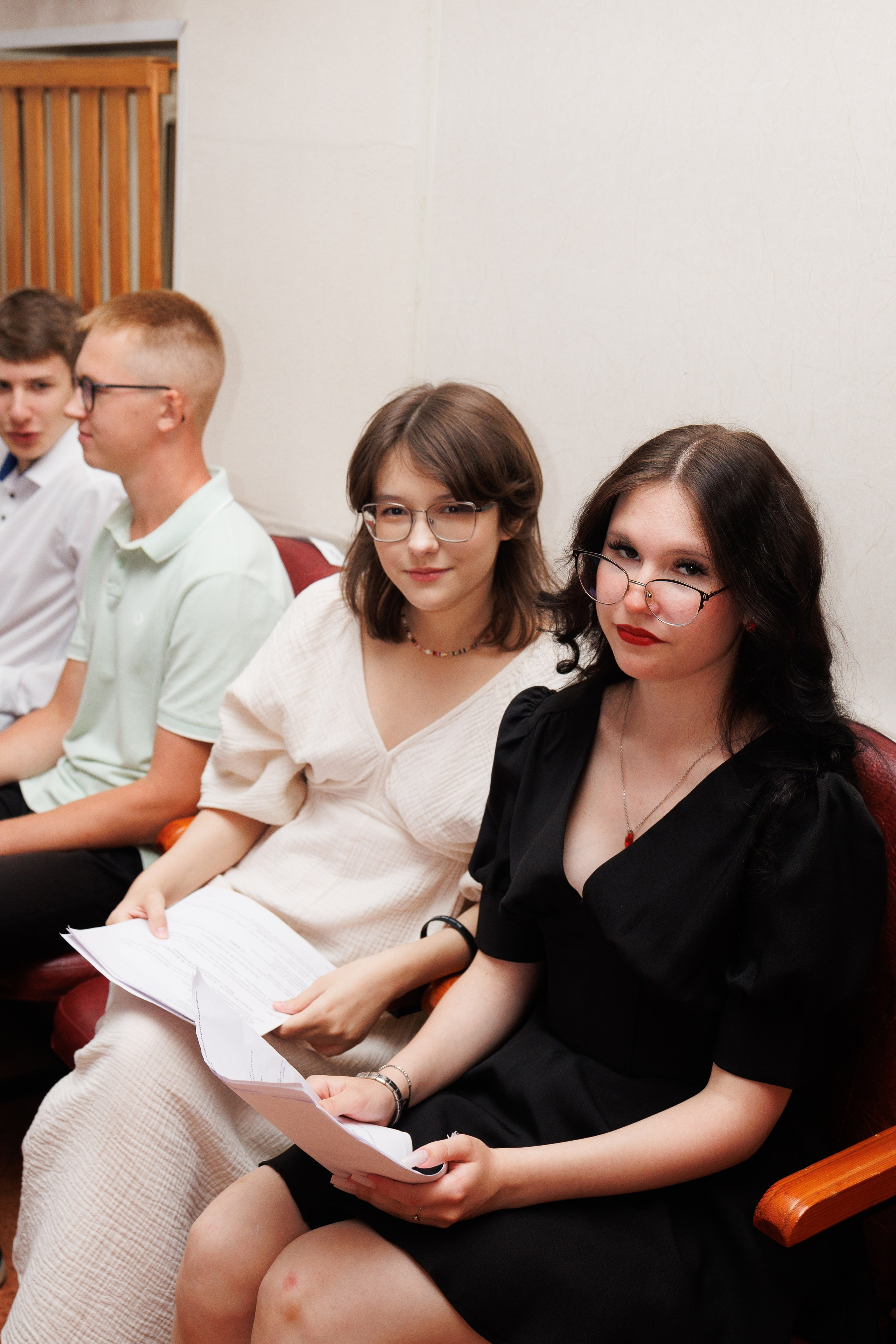 Вручение аттестатов. Свадебный и семейный фотограф в Новосибирске Ирина Дорошкова