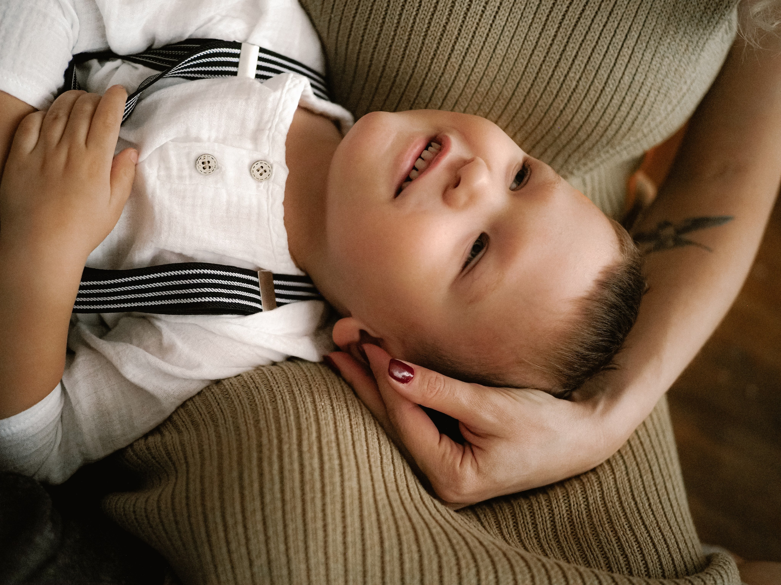 Если фото у елочки, то вот так. Фотограф Рязань. Семейный Свадебный фотограф
