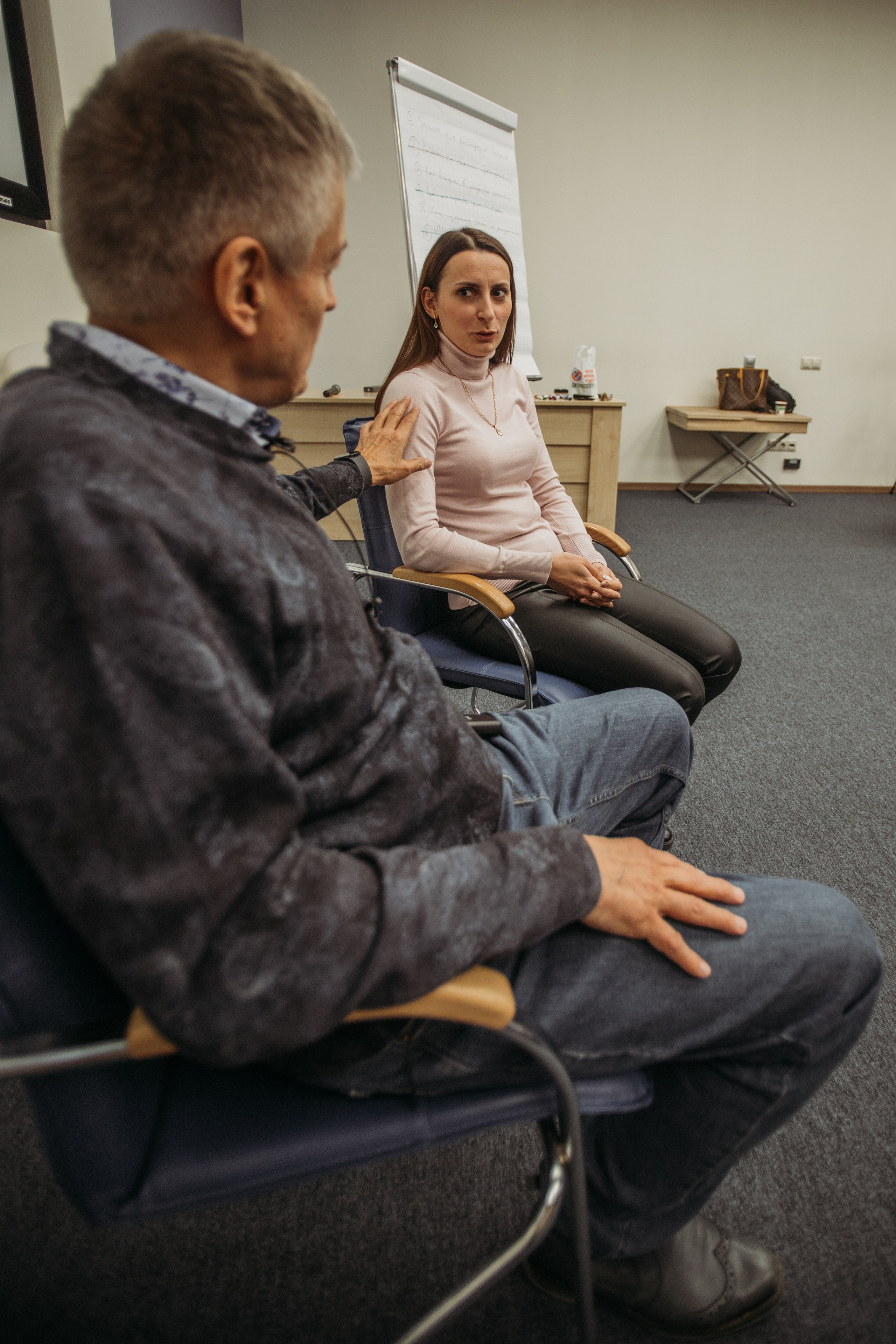 Тренинг по НЛП технологиям Михаила Пелехатого. Венера Гайн. Репортажный фотограф  Тюмень. Обучение фотографии с 0