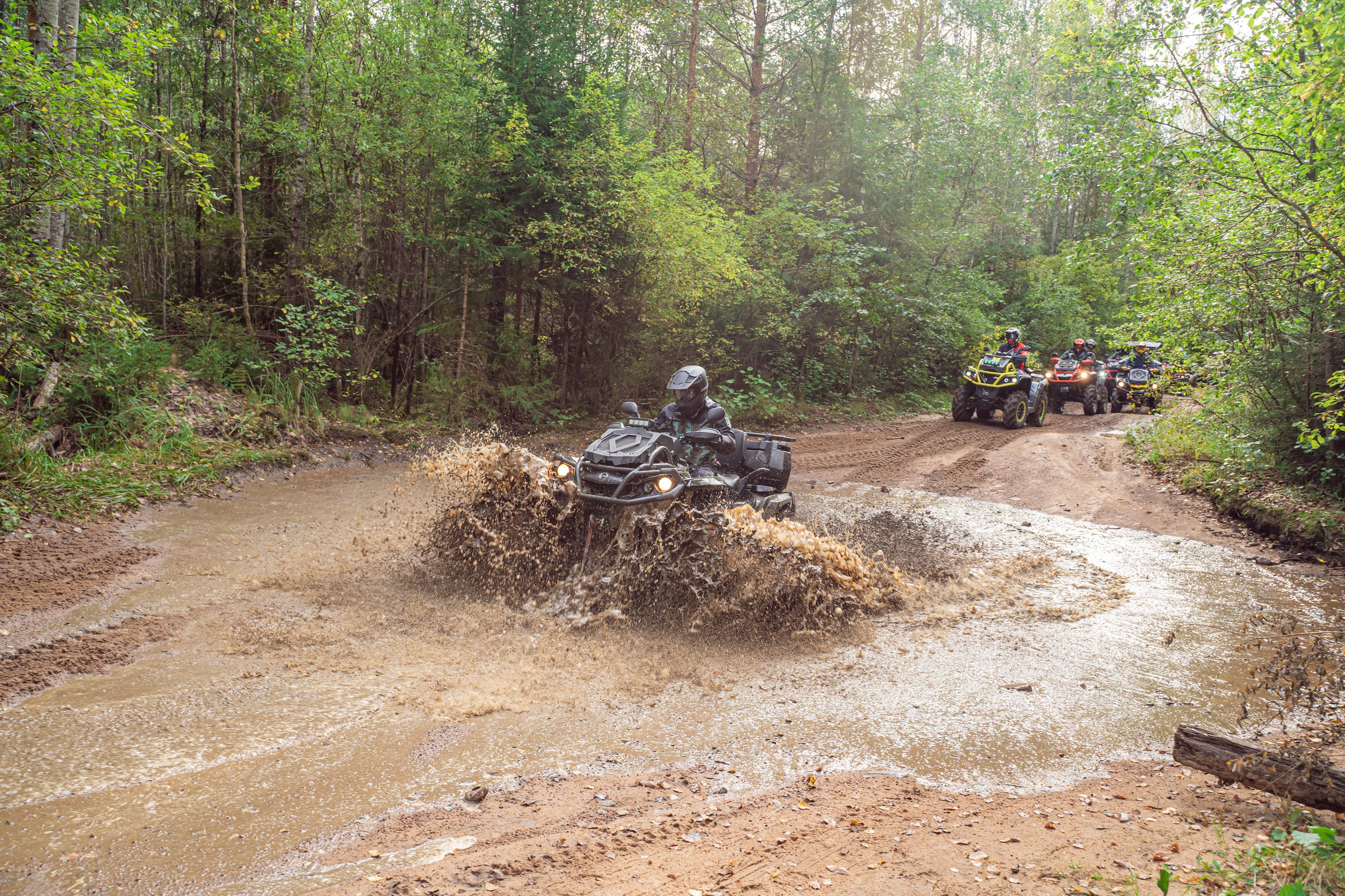 Квадровыезд —спортивный репортаж в Ленинградской области. Свадебный, семейный, портретный, репортажный фотограф в Санкт-Петербурге