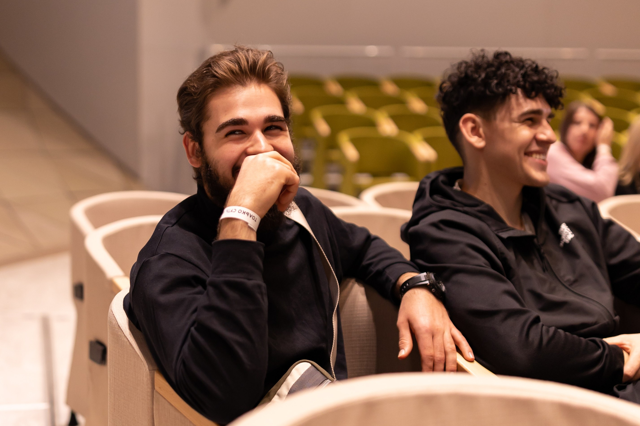 Только суть ЛИДЕР (Сколково). Сказочный фотограф для Вас и Вашей семьи