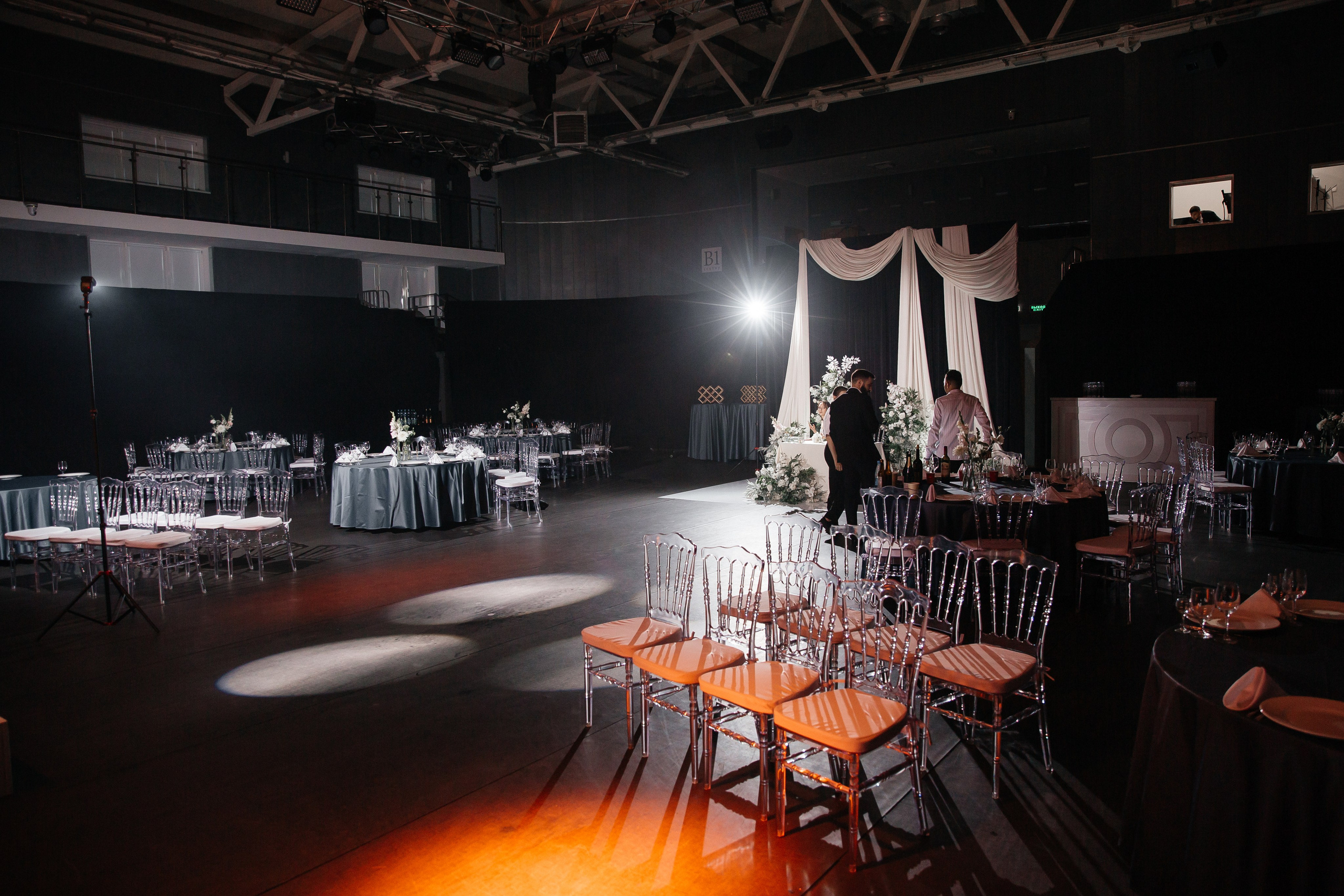 Уютная свадьба — Аскар и Катя на Марсовом поле. Свадебный фотограф в Оренбурге Илья Володьков