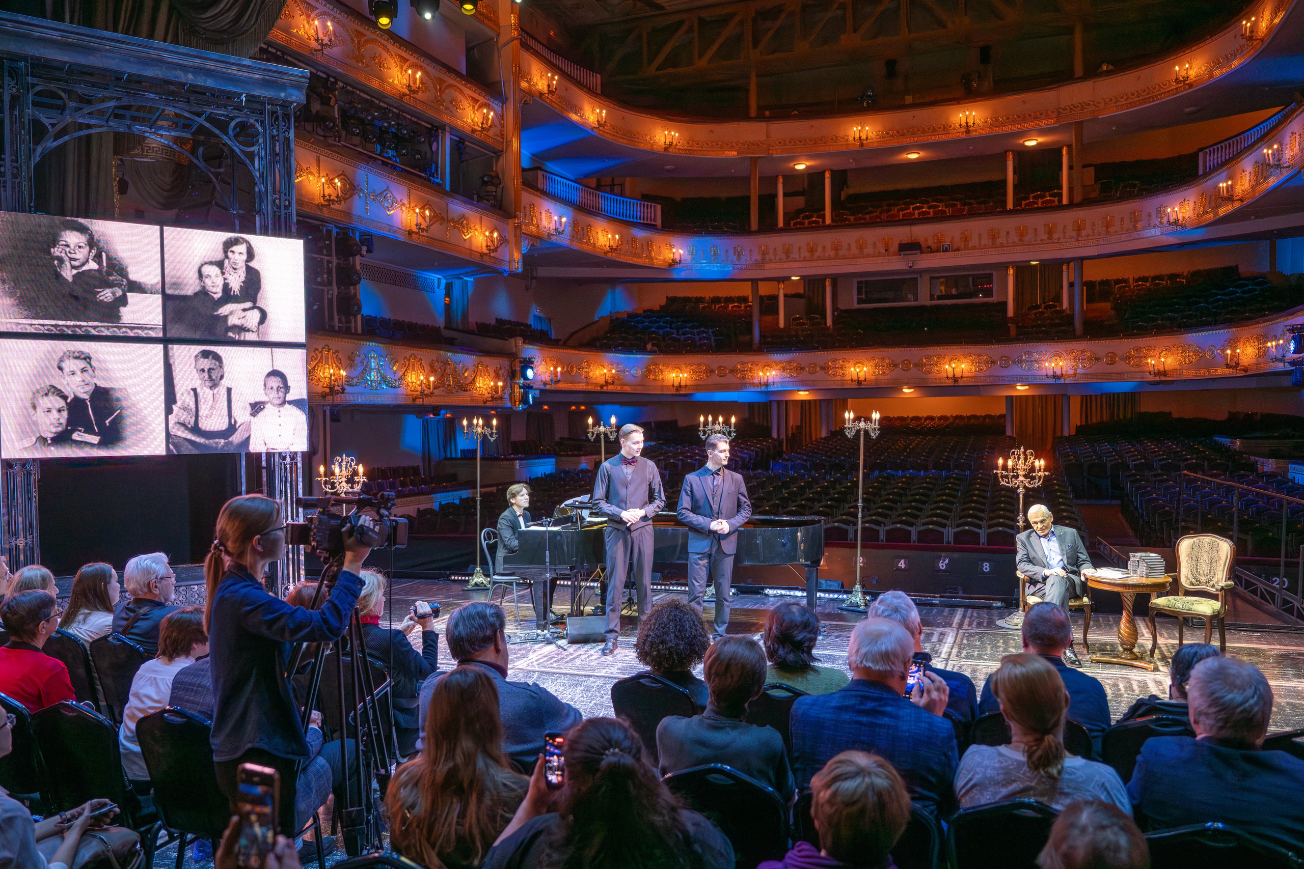 Презентация книги Народного артиста России Герарда Васильева «Роли которые нас выбираюь». Фотограф Анна Мельникова | Москва